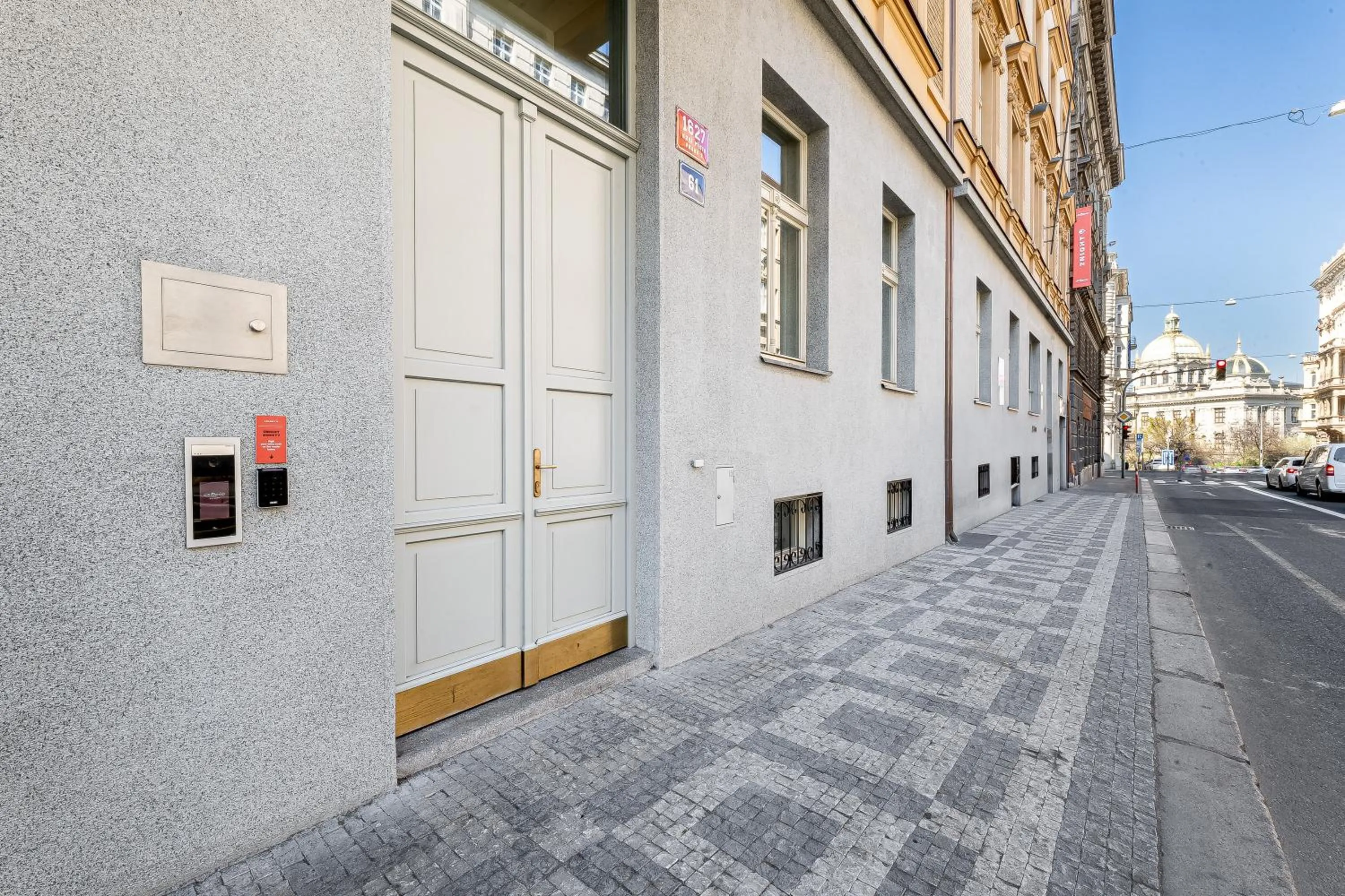 Facade/entrance in City Pop 2Night Prague - Self check-in