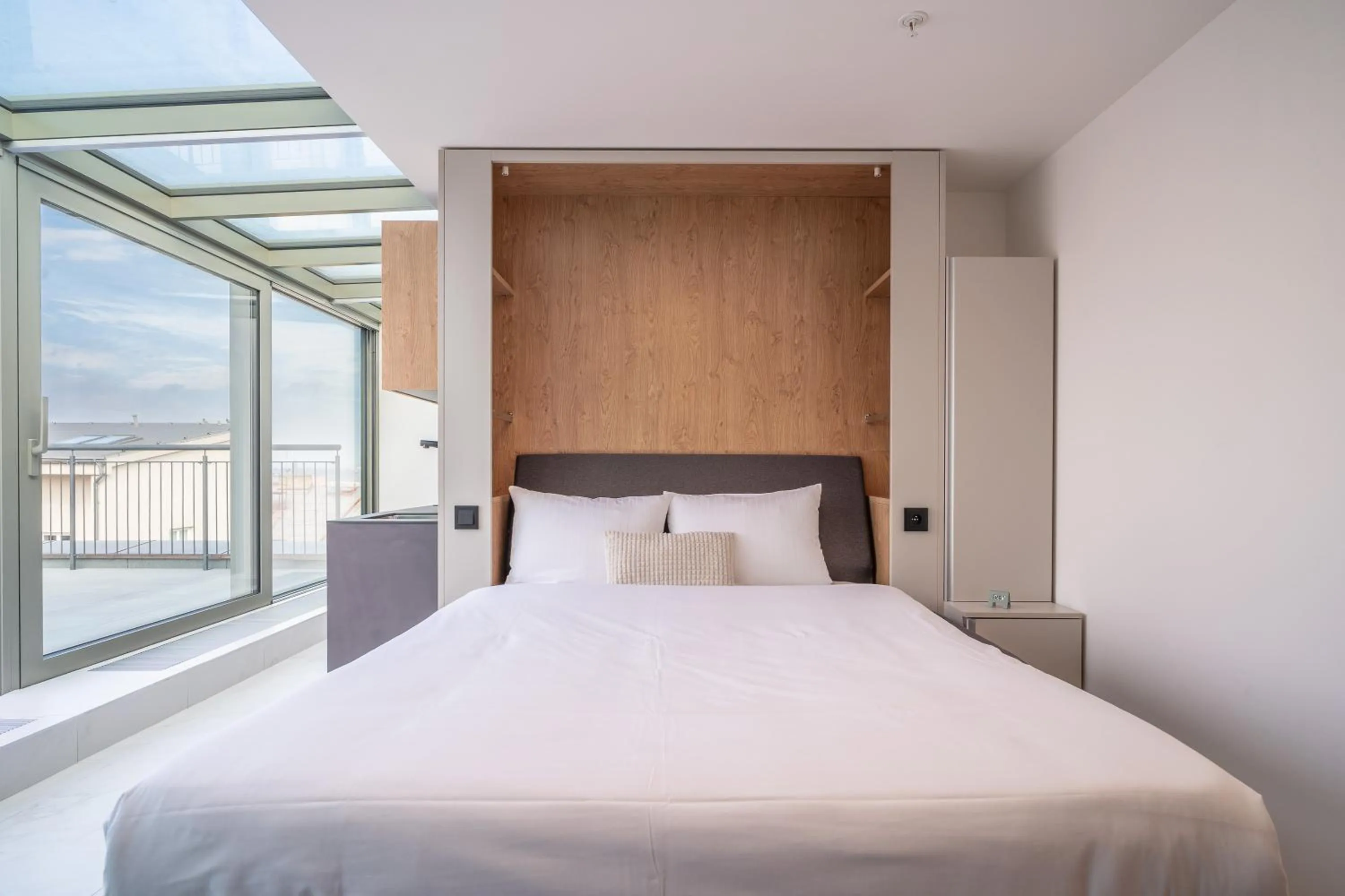 Bed in City Pop 2Night Prague - Self check-in