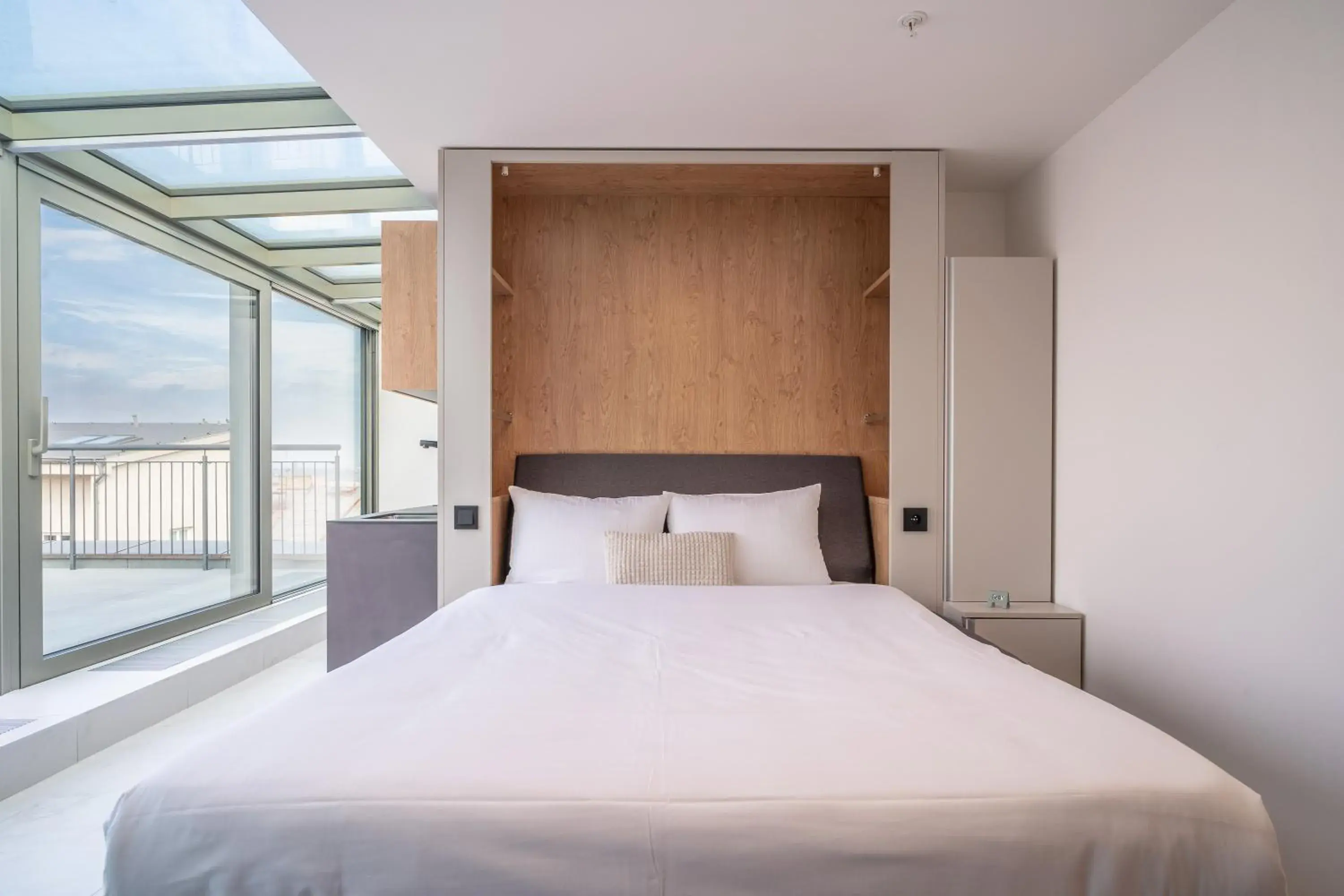 Deluxe One-Bedroom Apartment in City Pop 2Night Prague - Self check-in Deluxe One-Bedroom Apartment in City Pop 2Night Prague - Self check-in