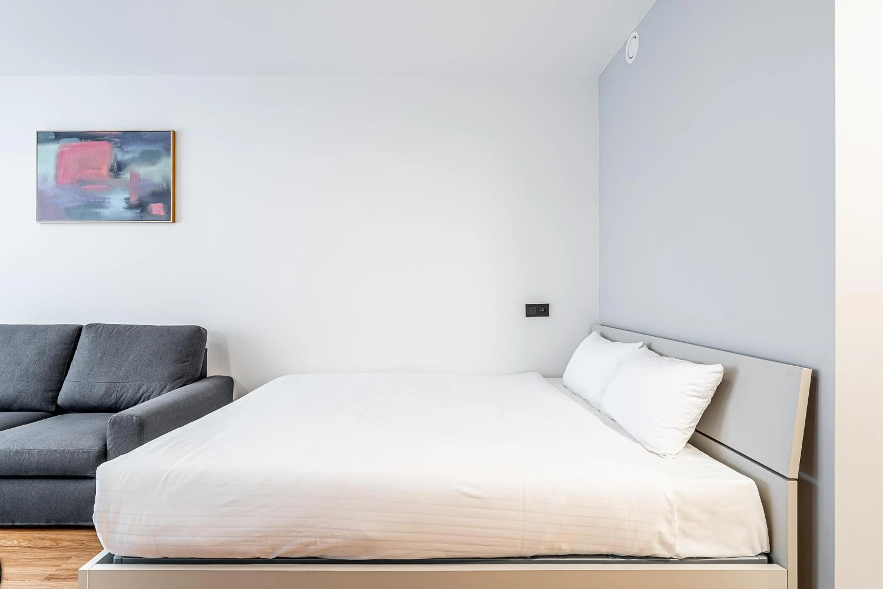 Bed in City Pop 2Night Prague - Self check-in