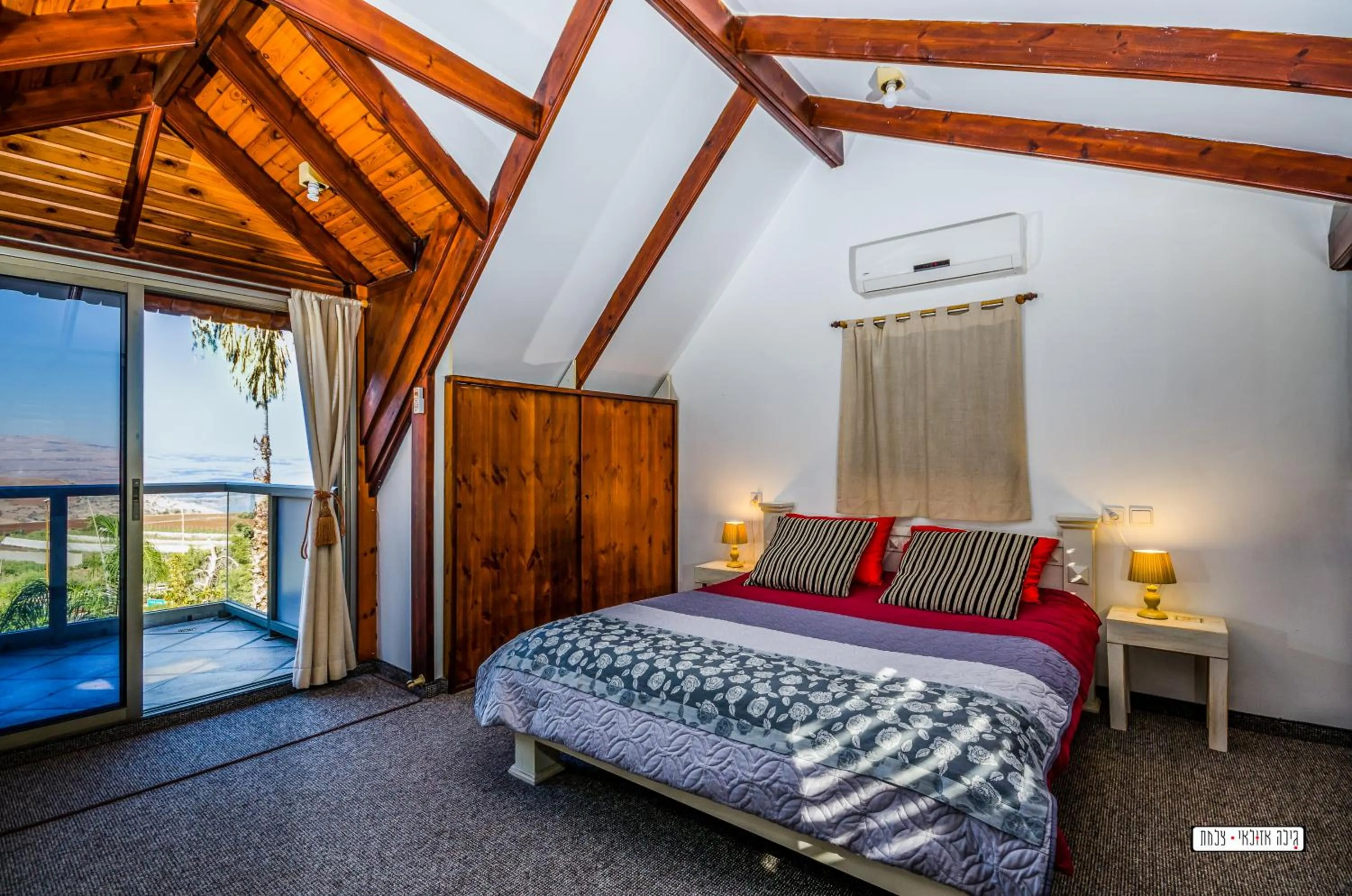 Day, Bed in Beautiful Lake View Wooden House