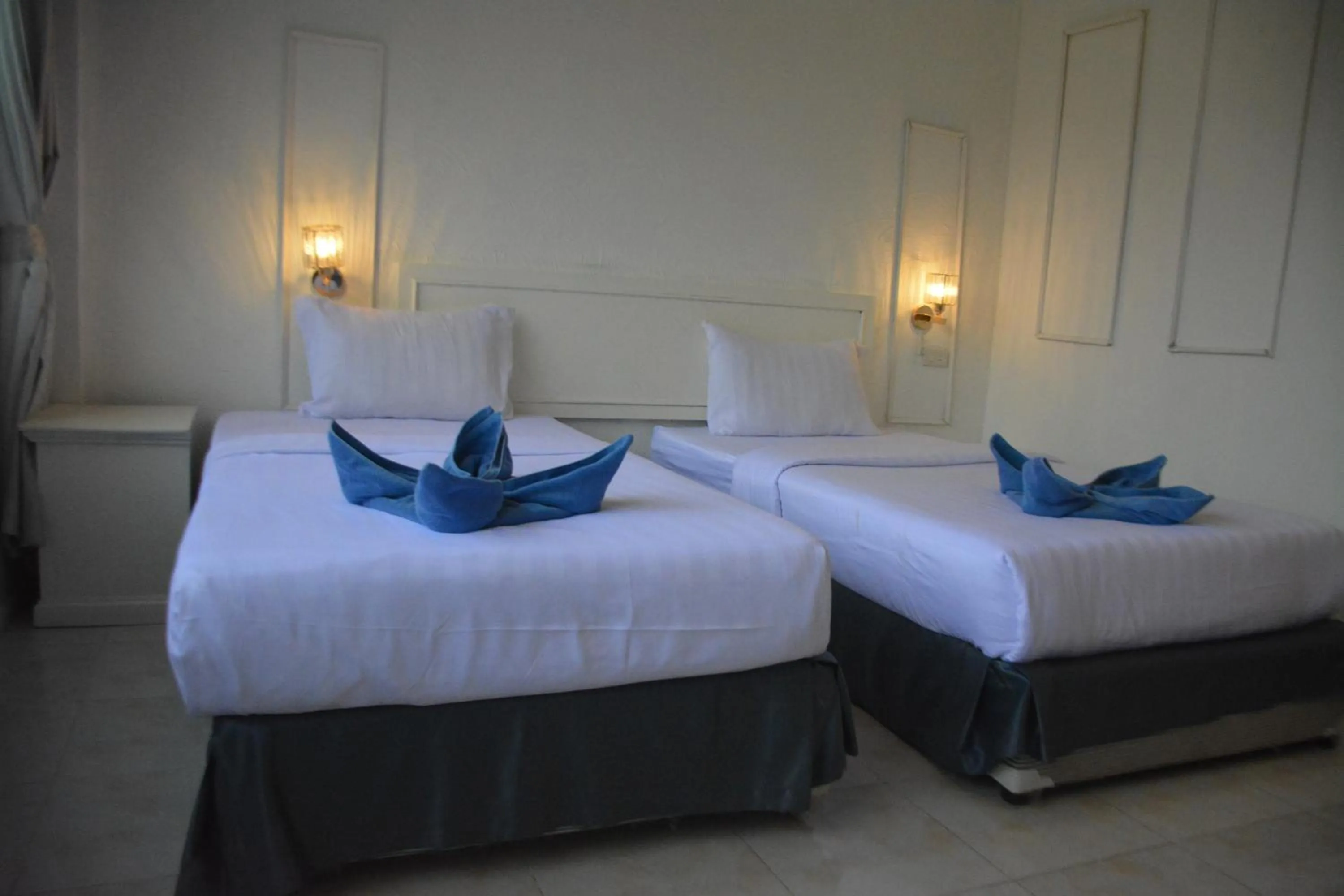 Bed in Chilli Salza Patong