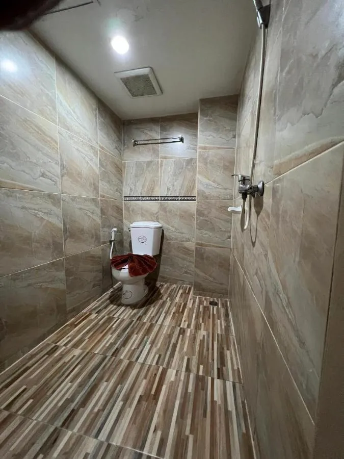 Toilet in Chilli Salza Patong