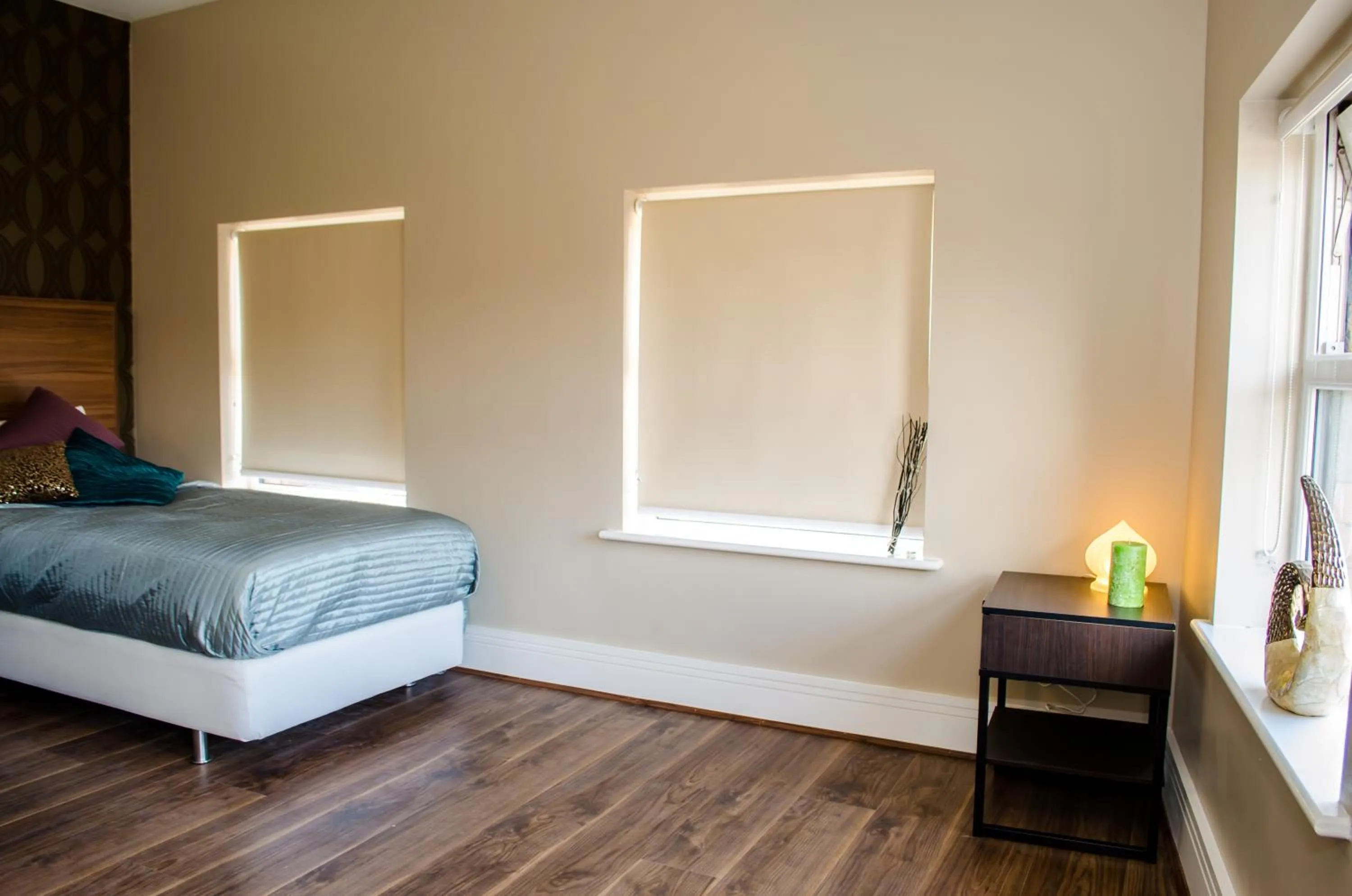 Bedroom, Bed in Trivelles Liverpool