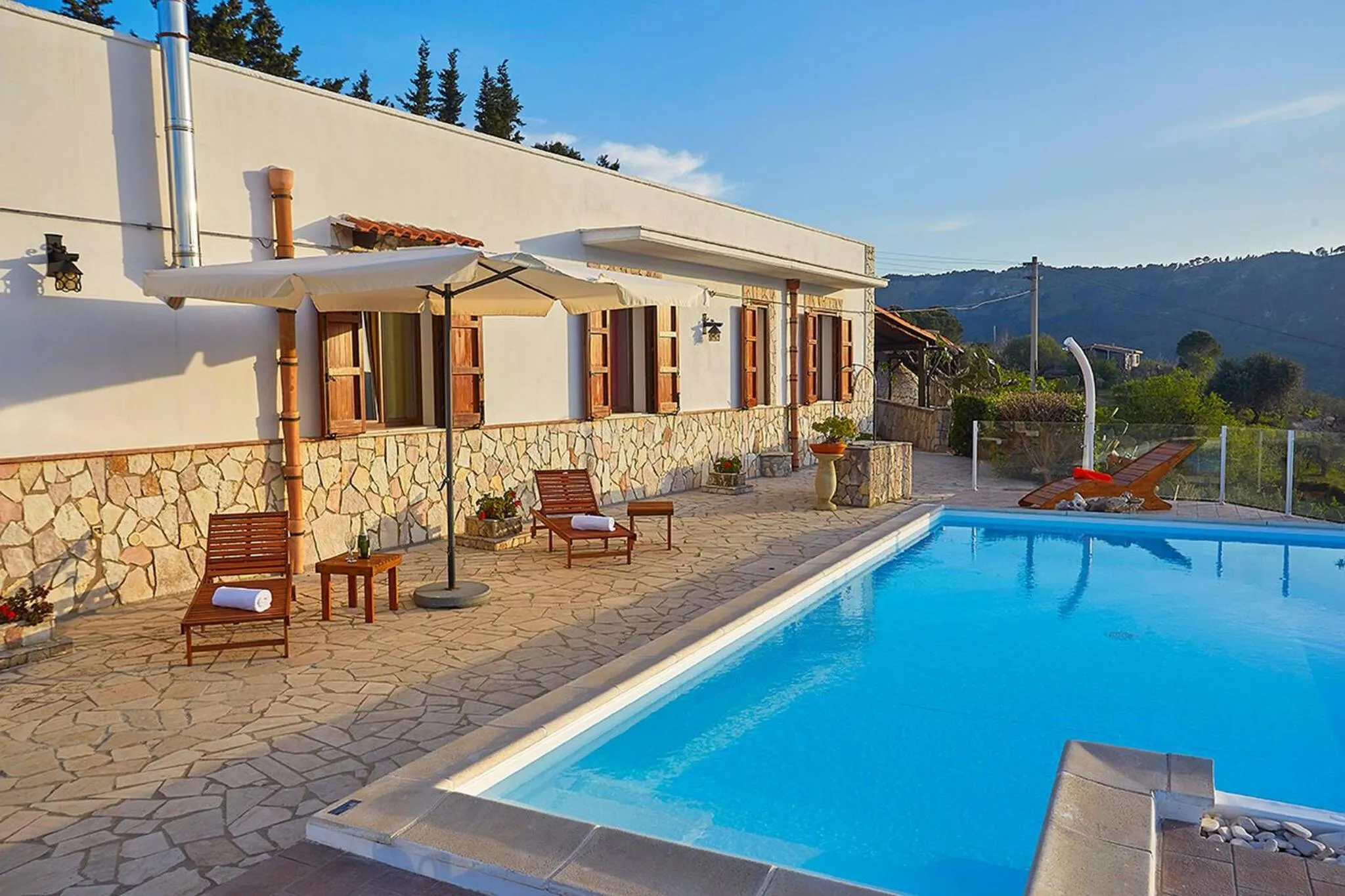 Swimming pool in Villa del Poggio