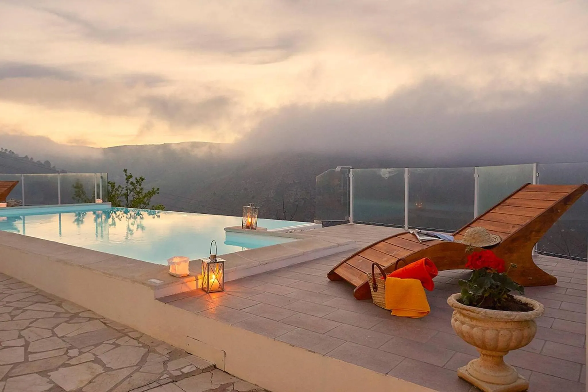 Swimming pool in Villa del Poggio