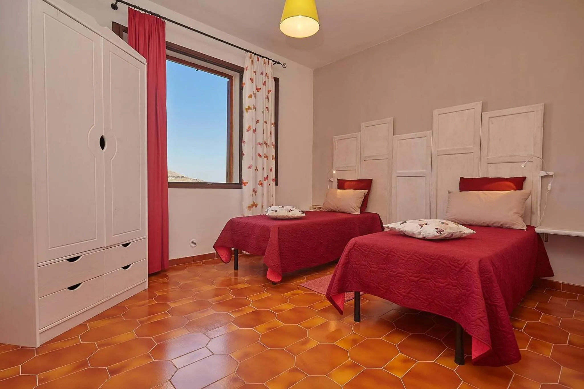 Bed in Villa del Poggio