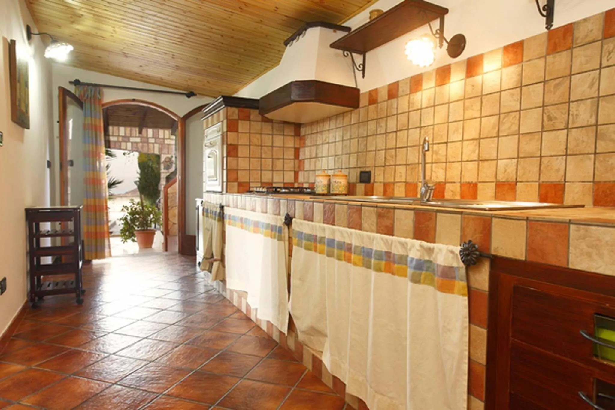 Kitchen or kitchenette in Villa del Poggio