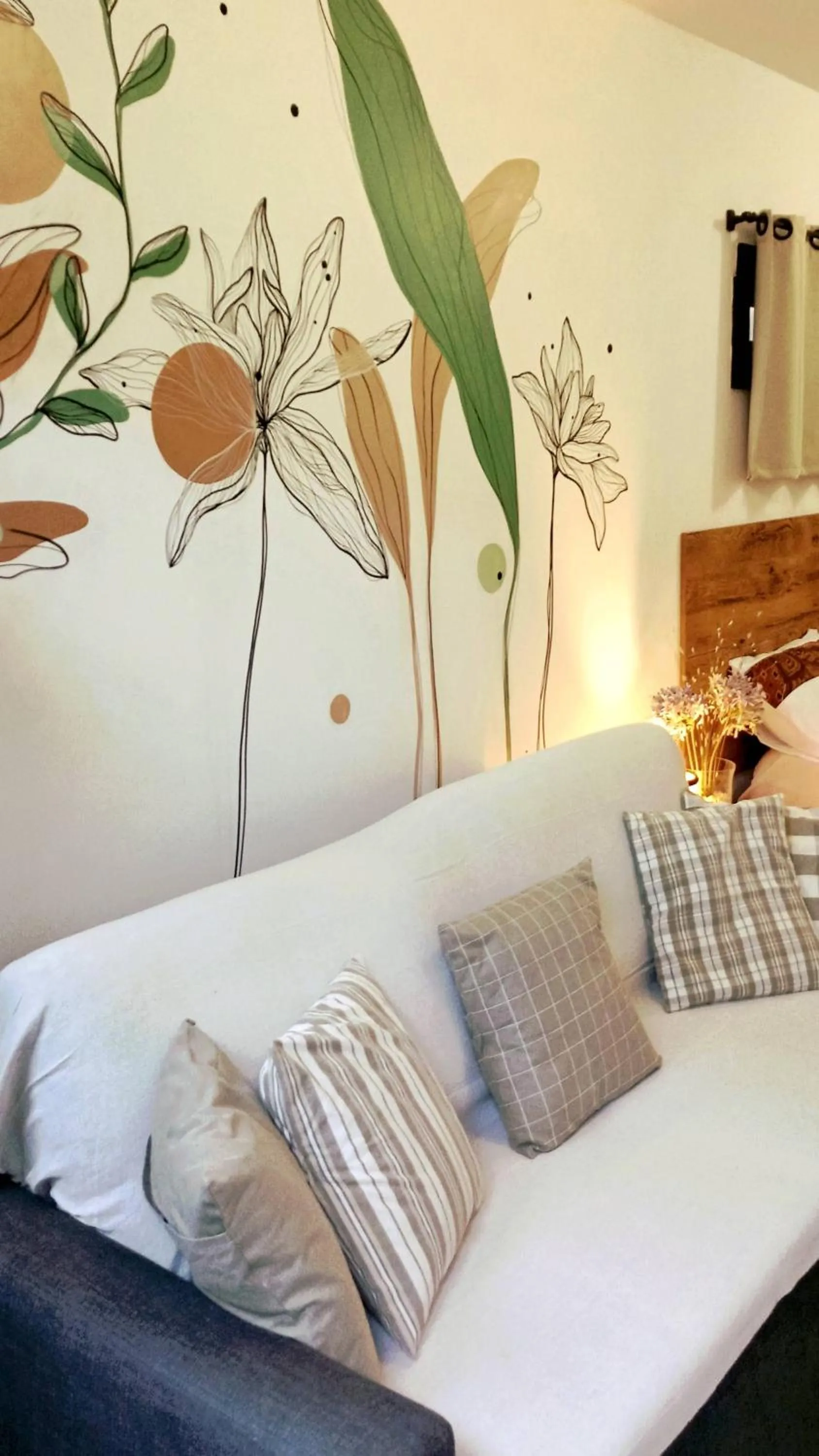 Living room, Bed in Solar das Pétalas Guest House