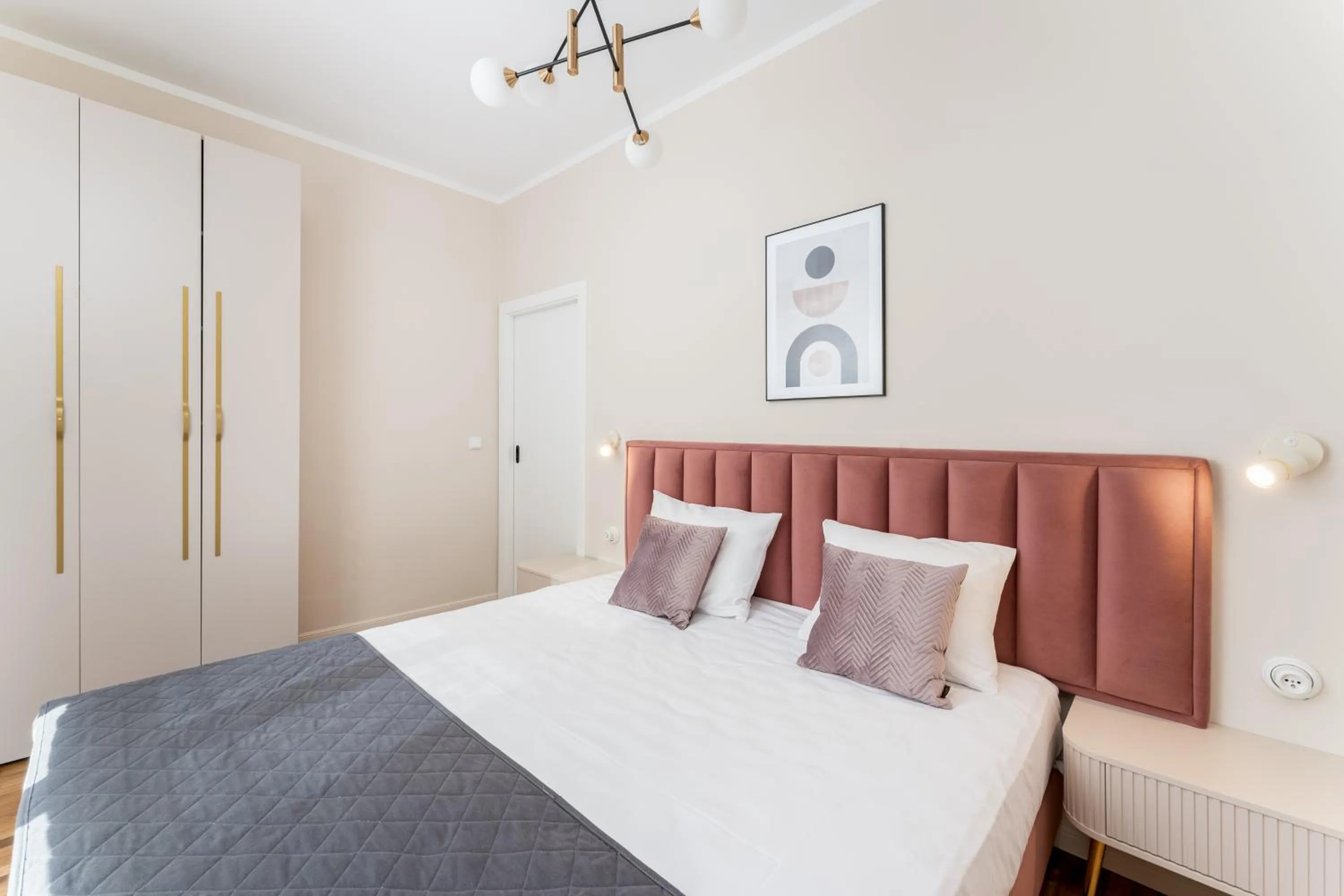 Bed in Wawel Apartments - Old Town