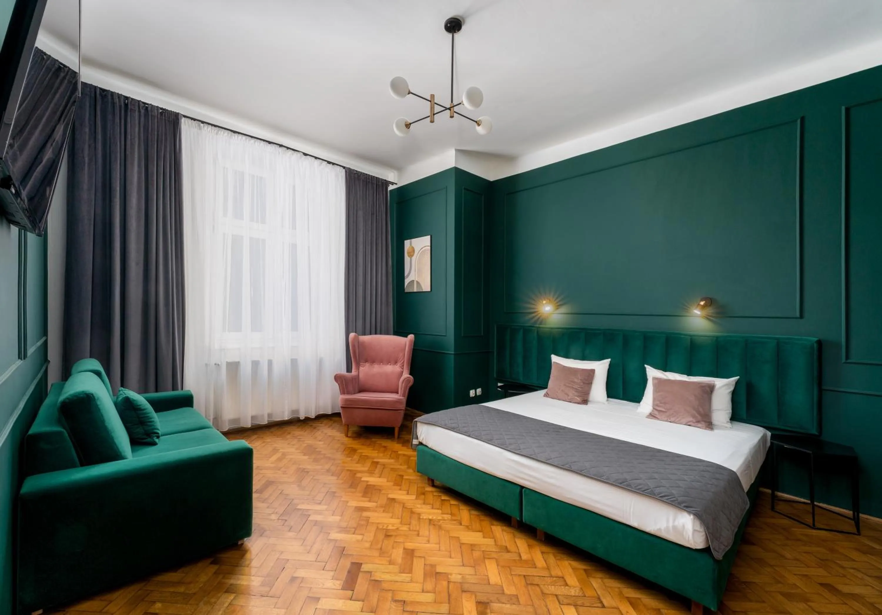 Bed in Wawel Apartments - Old Town