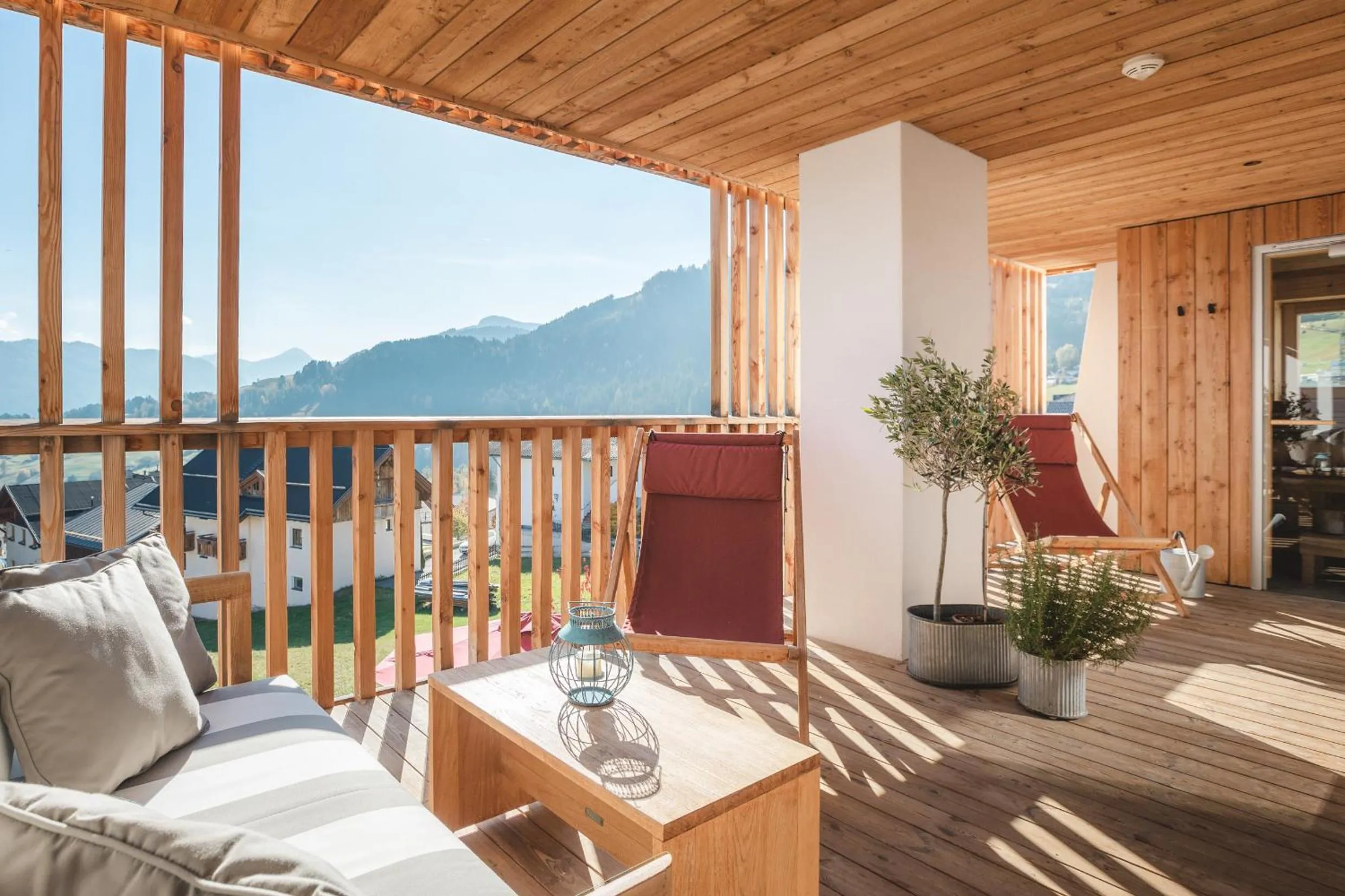Balcony/Terrace in Chesa Muntanella