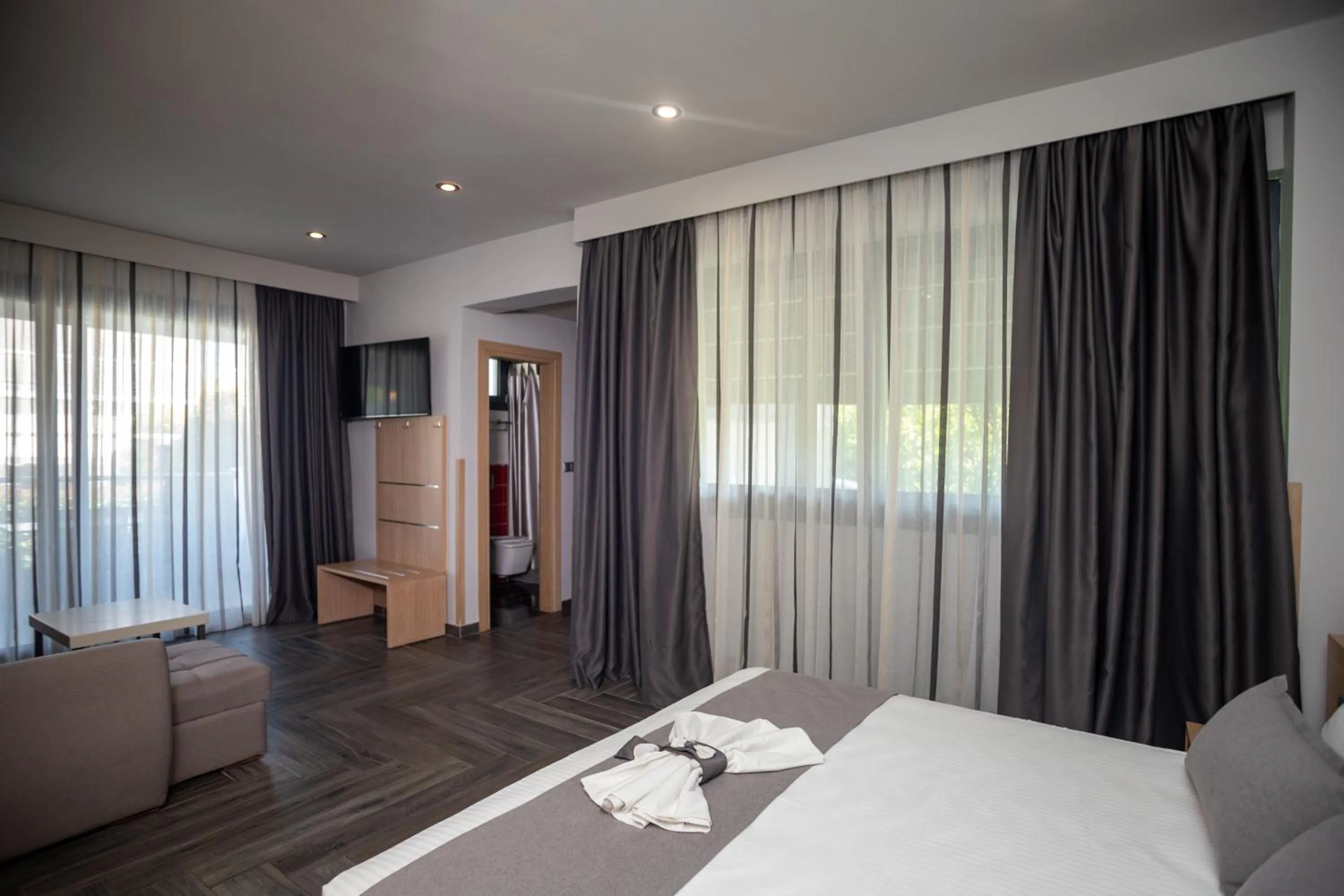 Bed in Amalia Center