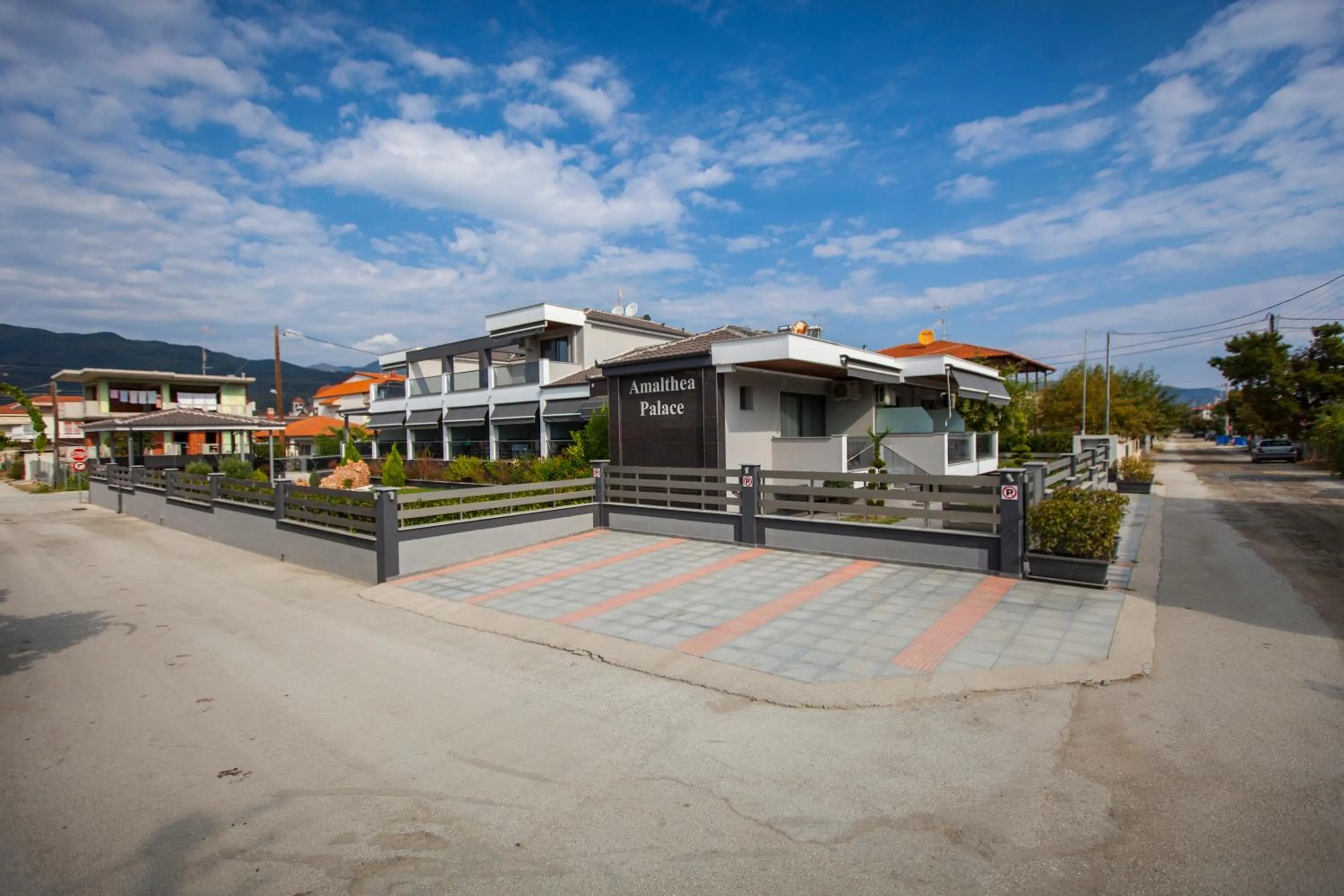 Other in Amalia Center