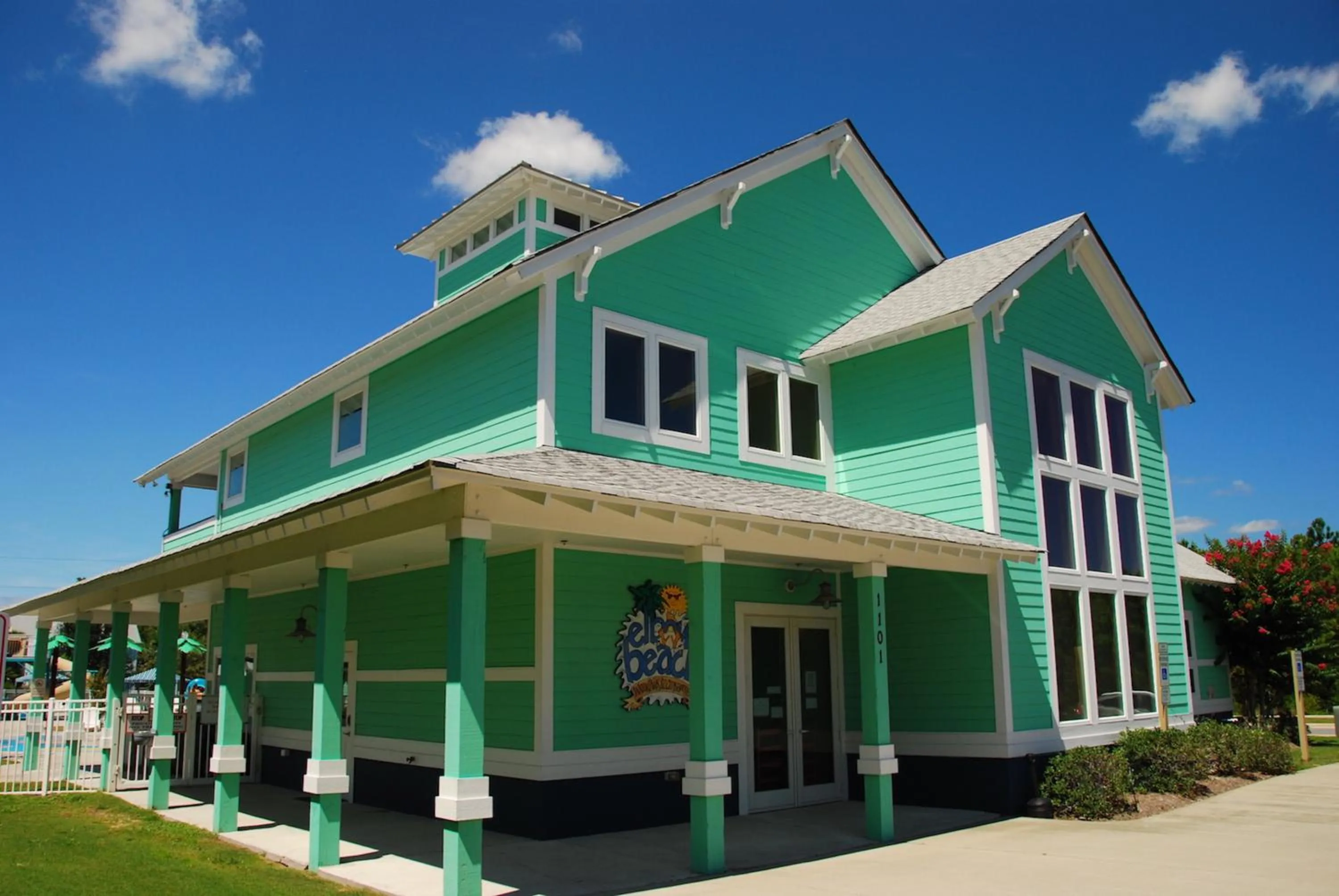 Cambridge Cove at Bermuda Bay by Kees Vacations