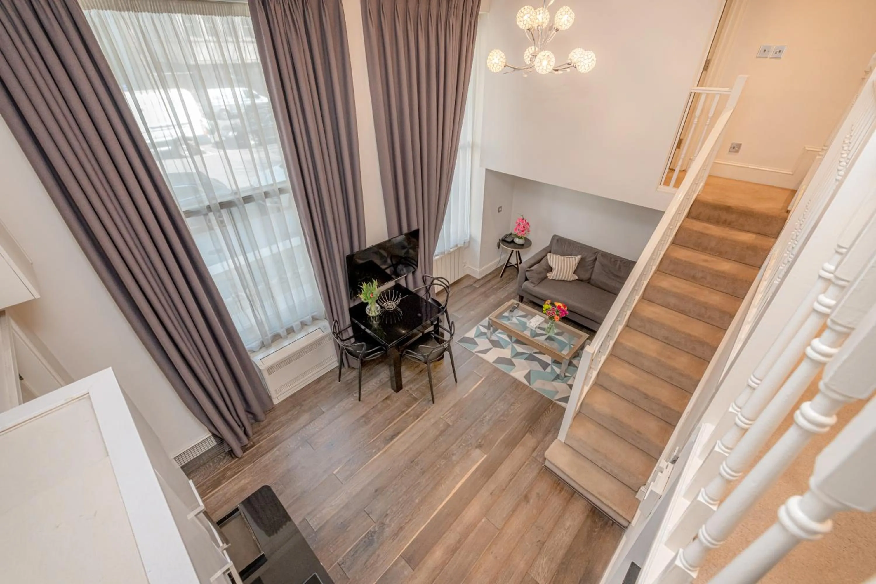 Living room in Queensgate Court