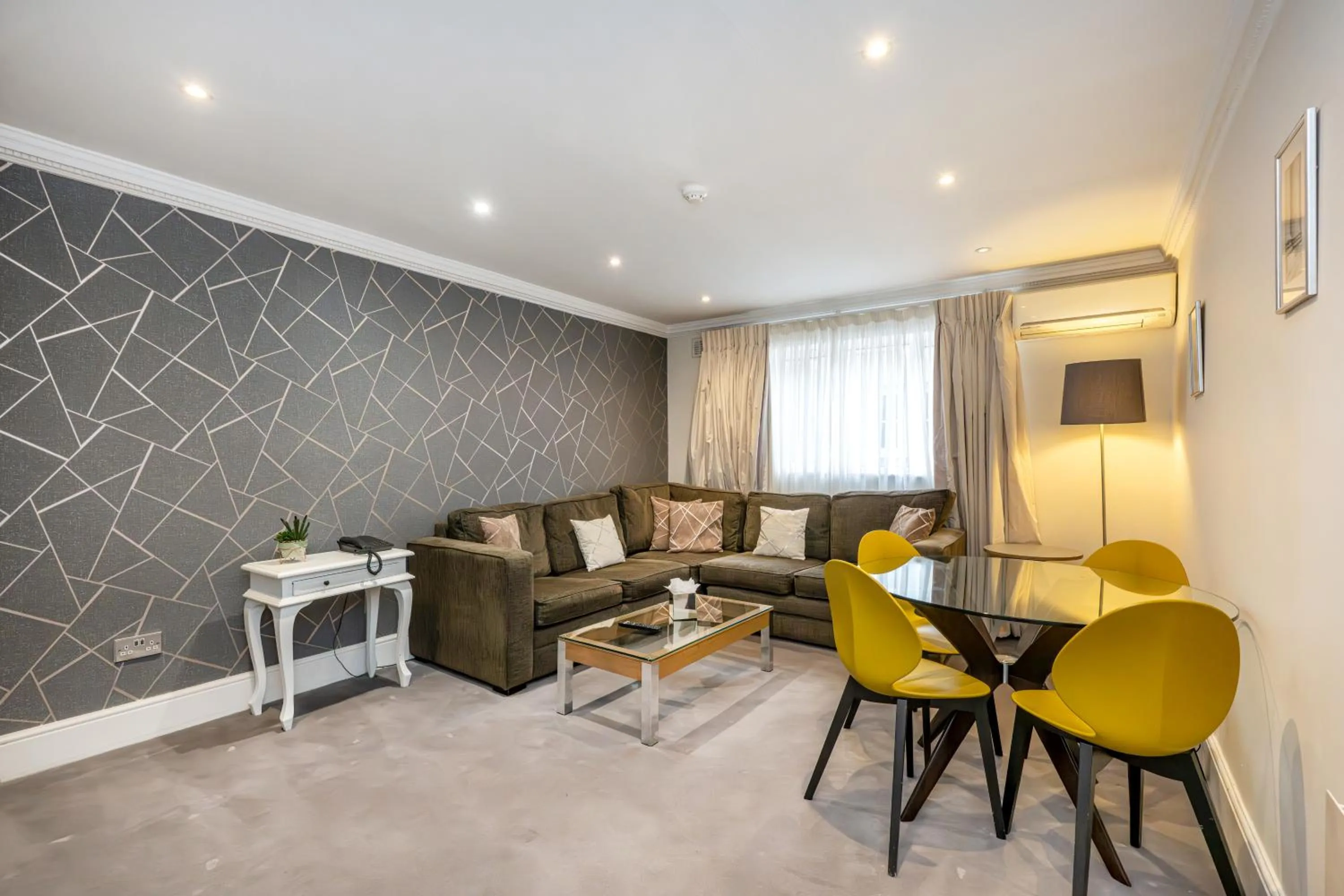 Living room in Queensgate Court