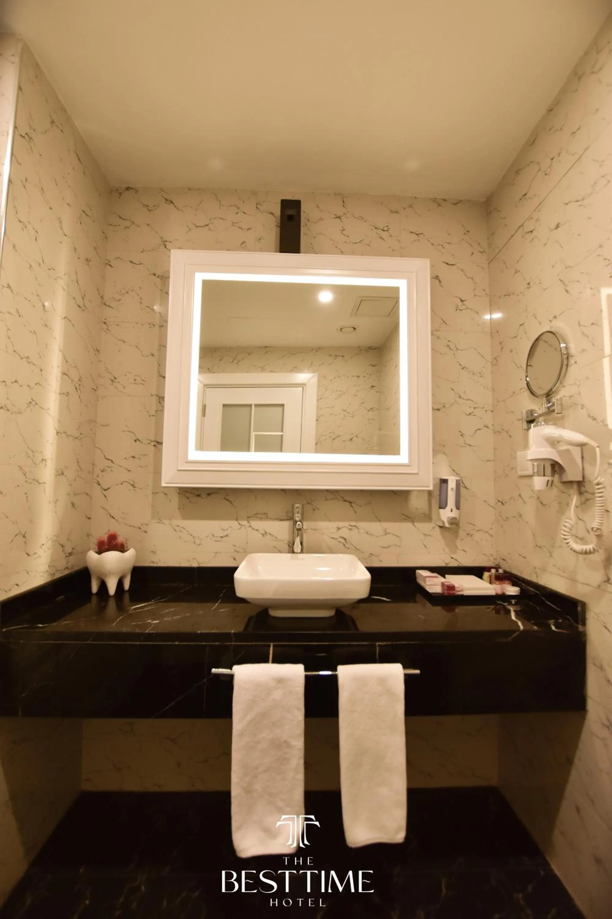 The Best Time Hotel