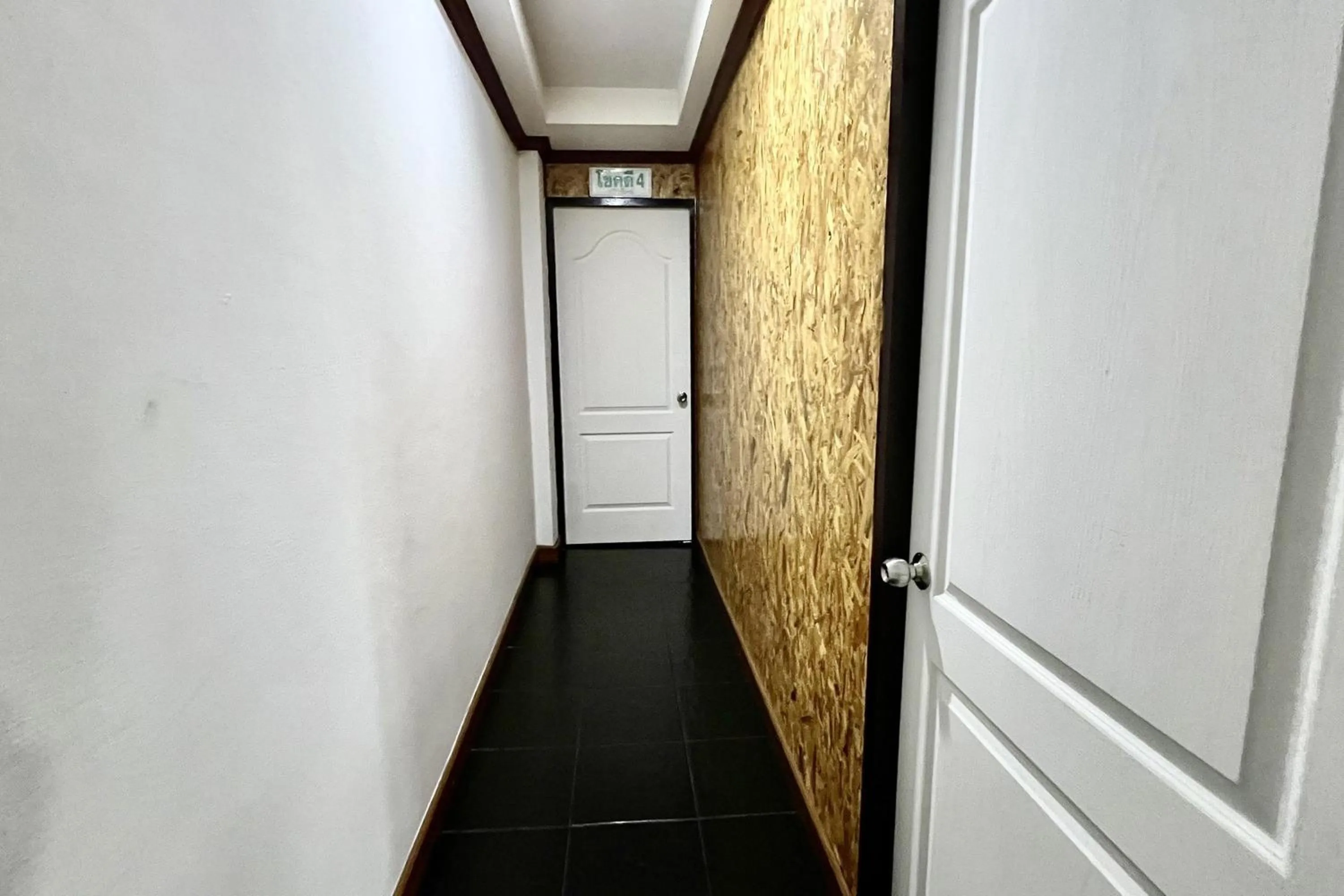 Area and facilities in Good Sleep Guest House