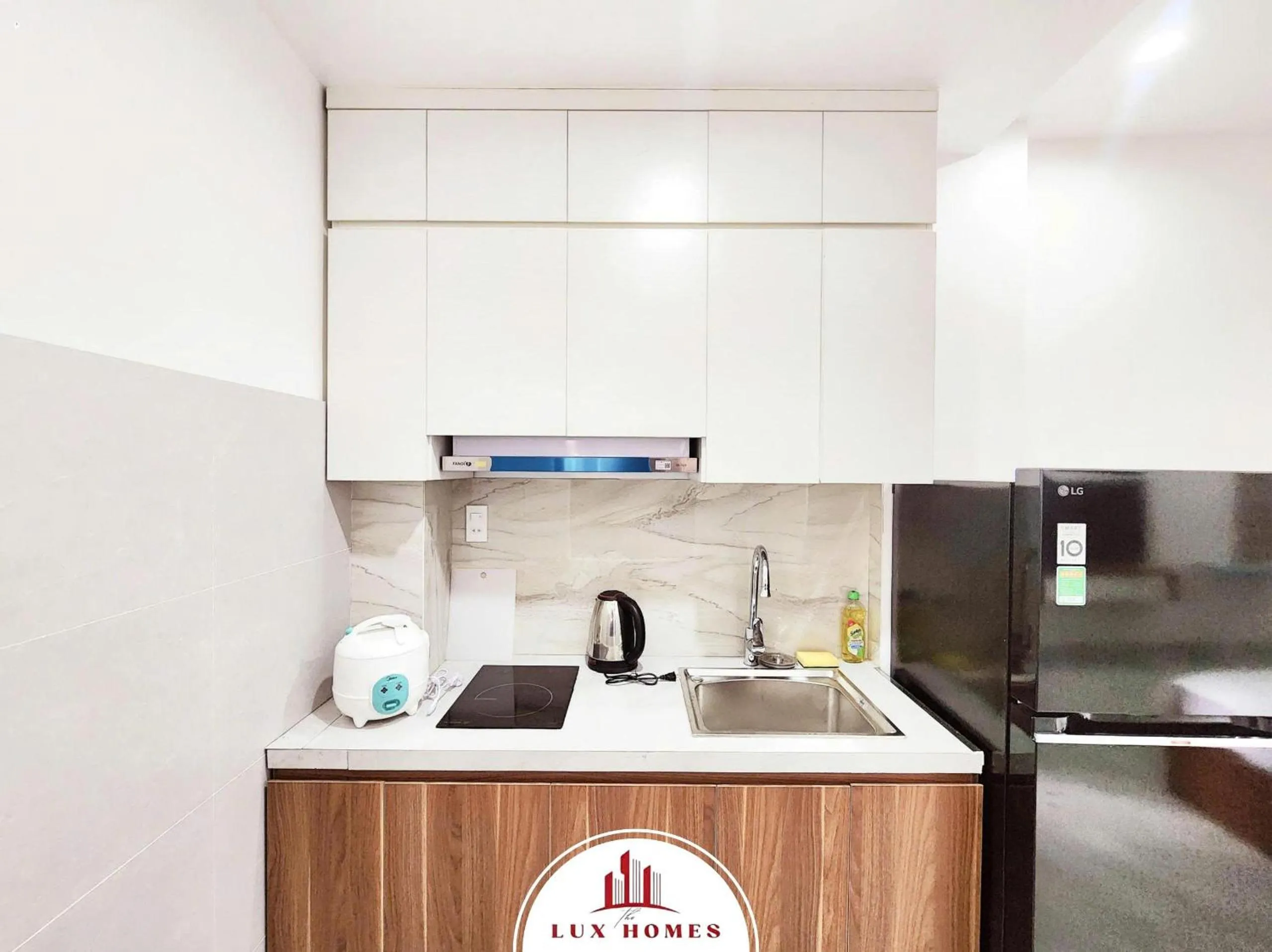 Coffee/tea facilities in The LuxHomes Apartment ᵀᴹ I 231 Văn Cao