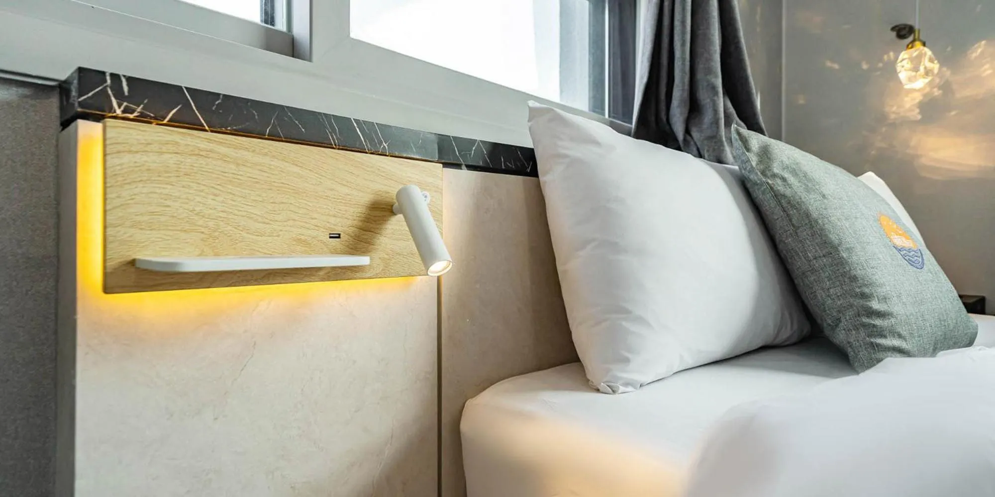 Bed in Sokcho Ritz Hotel