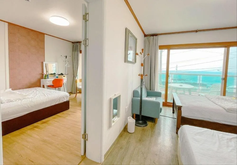 Bed in Jeju Yongdam House