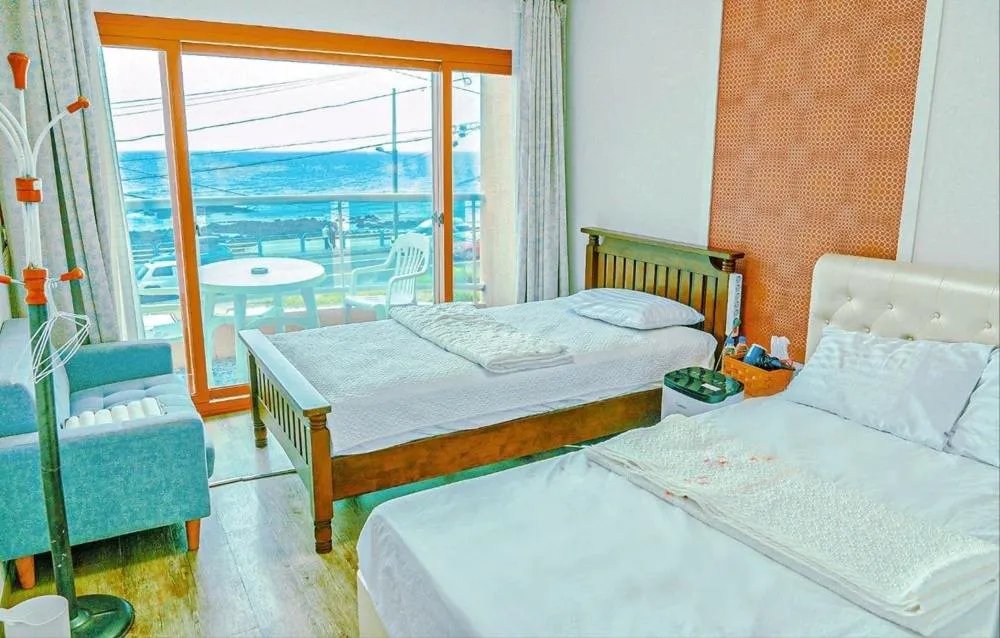 Bed in Jeju Yongdam House