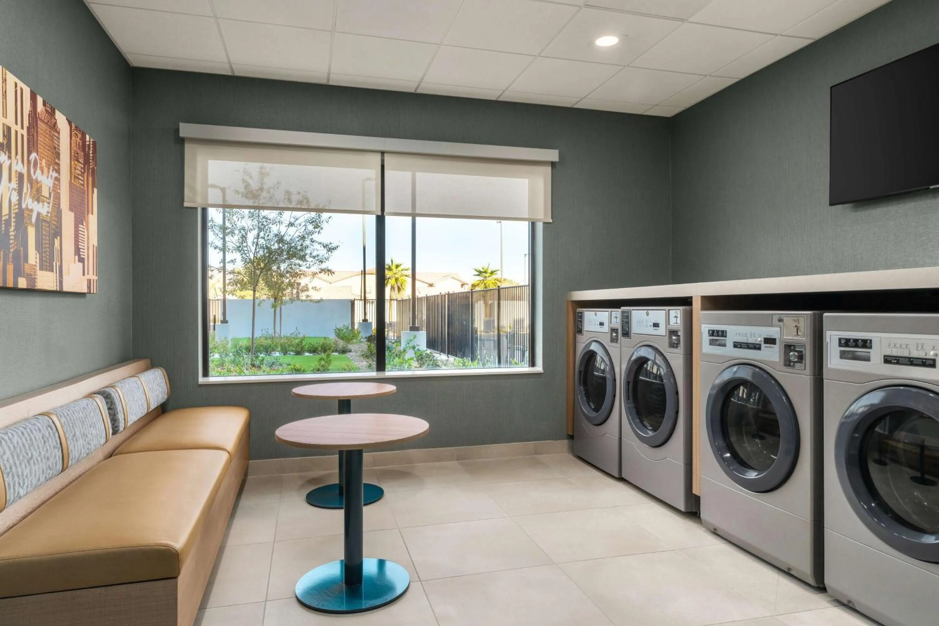 laundry in Homewood Suites By Hilton North Las Vegas Speedway