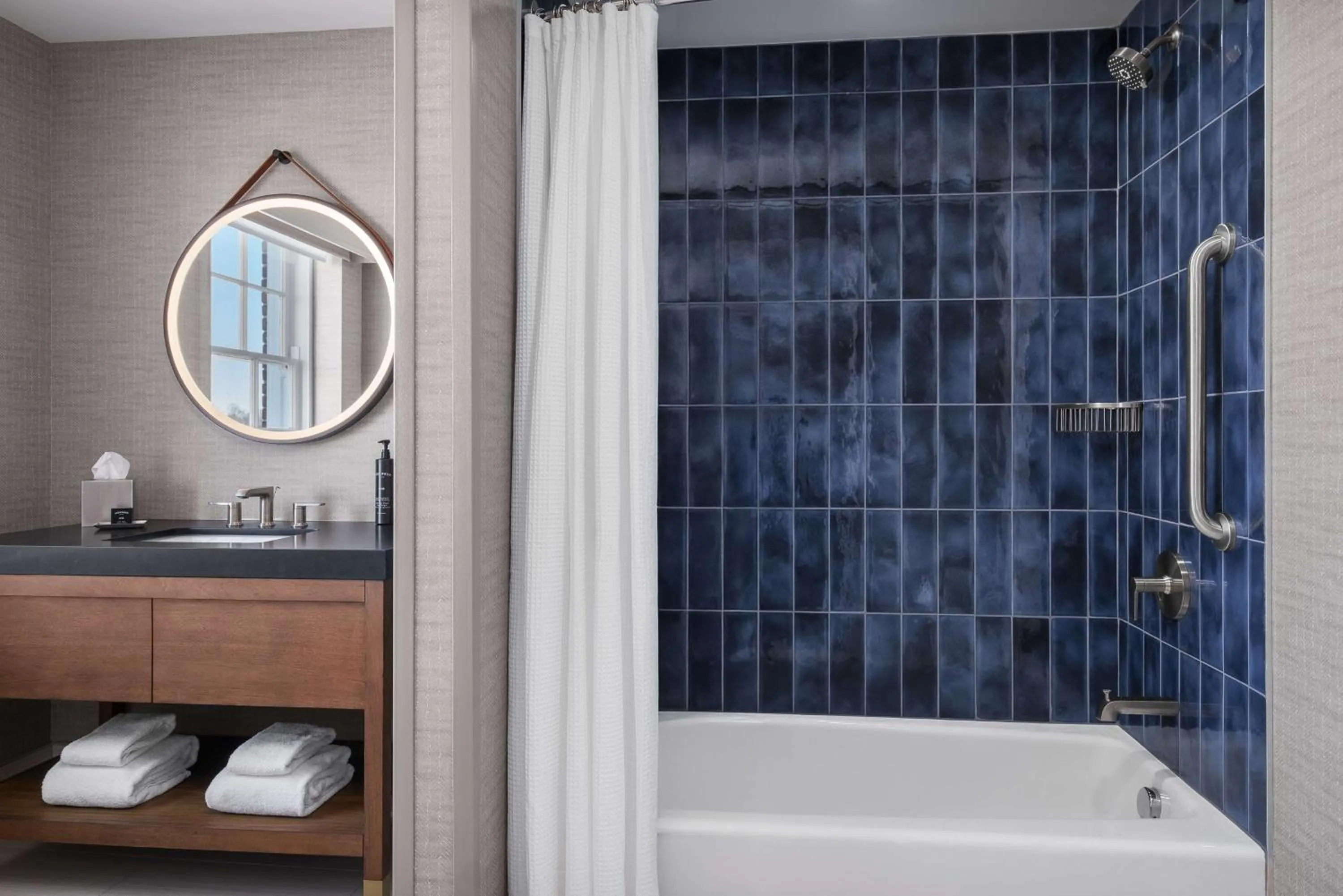 Bathroom in The Well House Hamilton, Tapestry Collection By Hilton