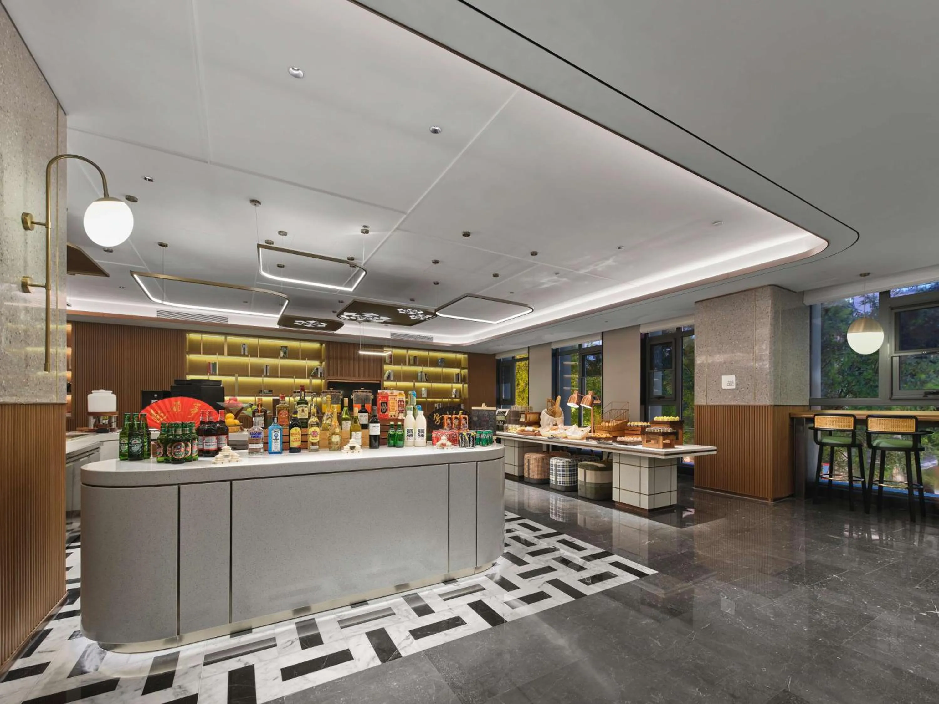 Restaurant/places to eat in Hilton Garden Inn Xi'An Bell Tower