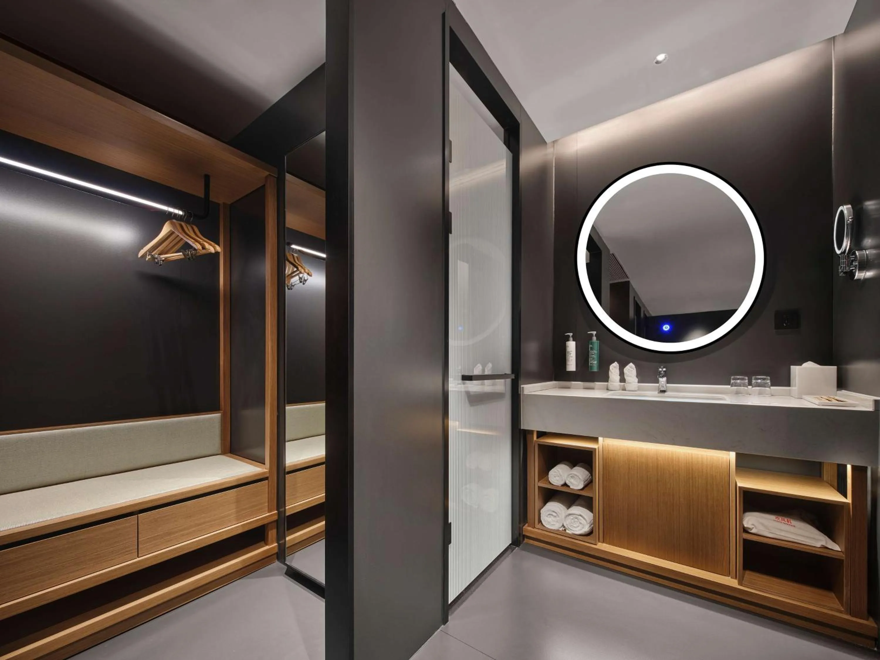 Bathroom in Hilton Garden Inn Xi'An Bell Tower