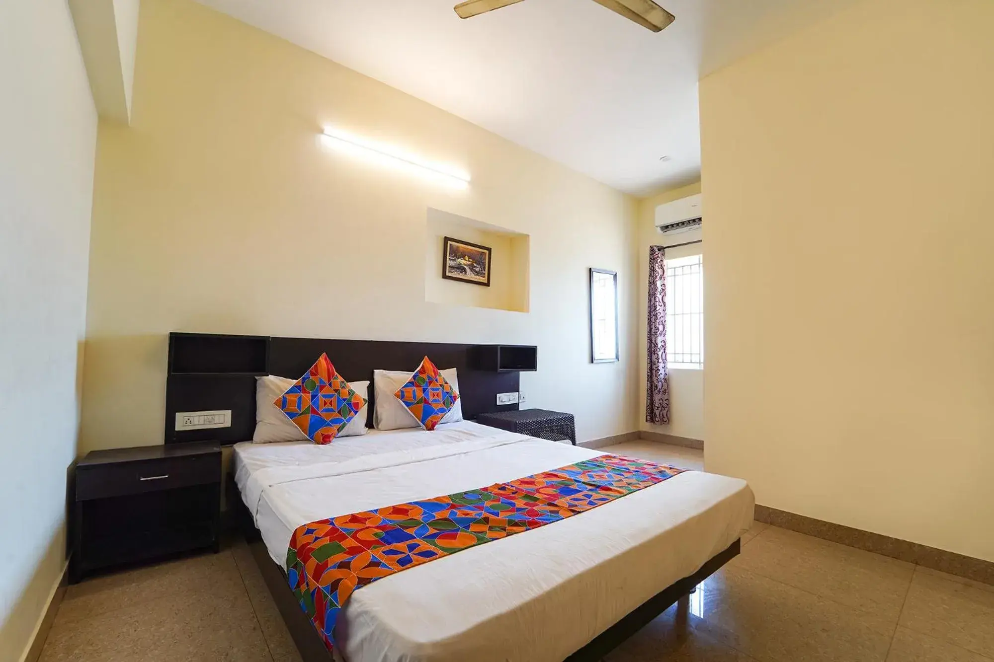 Superior Double Room - single occupancy in Via Aarudras Residency - Nr Coimbatore Airport Superior Double Room - single occupancy in Via Aarudras Residency - Nr Coimbatore Airport