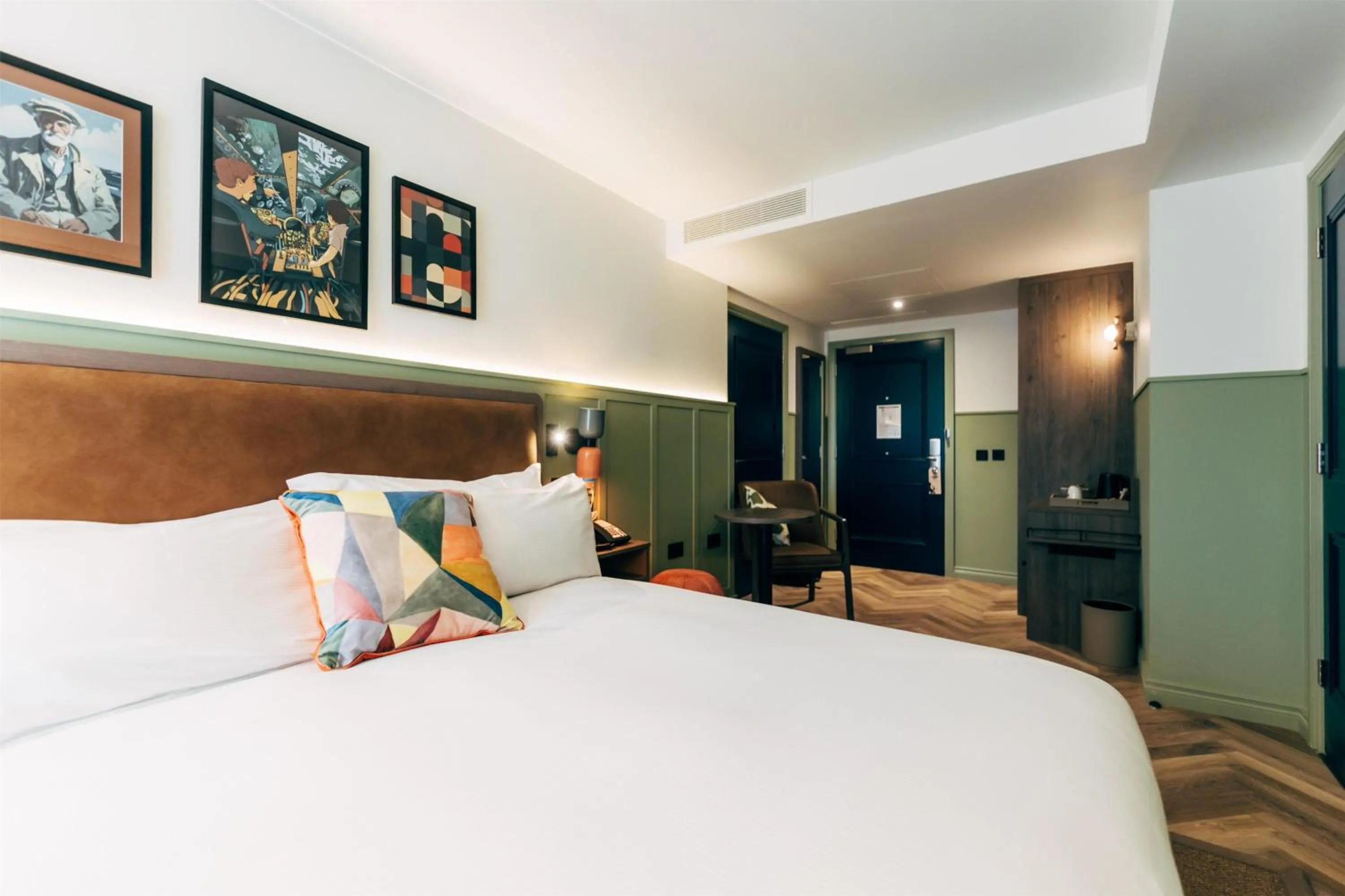 Bed in The Marcus Portrush, Tapestry Collection By Hilton