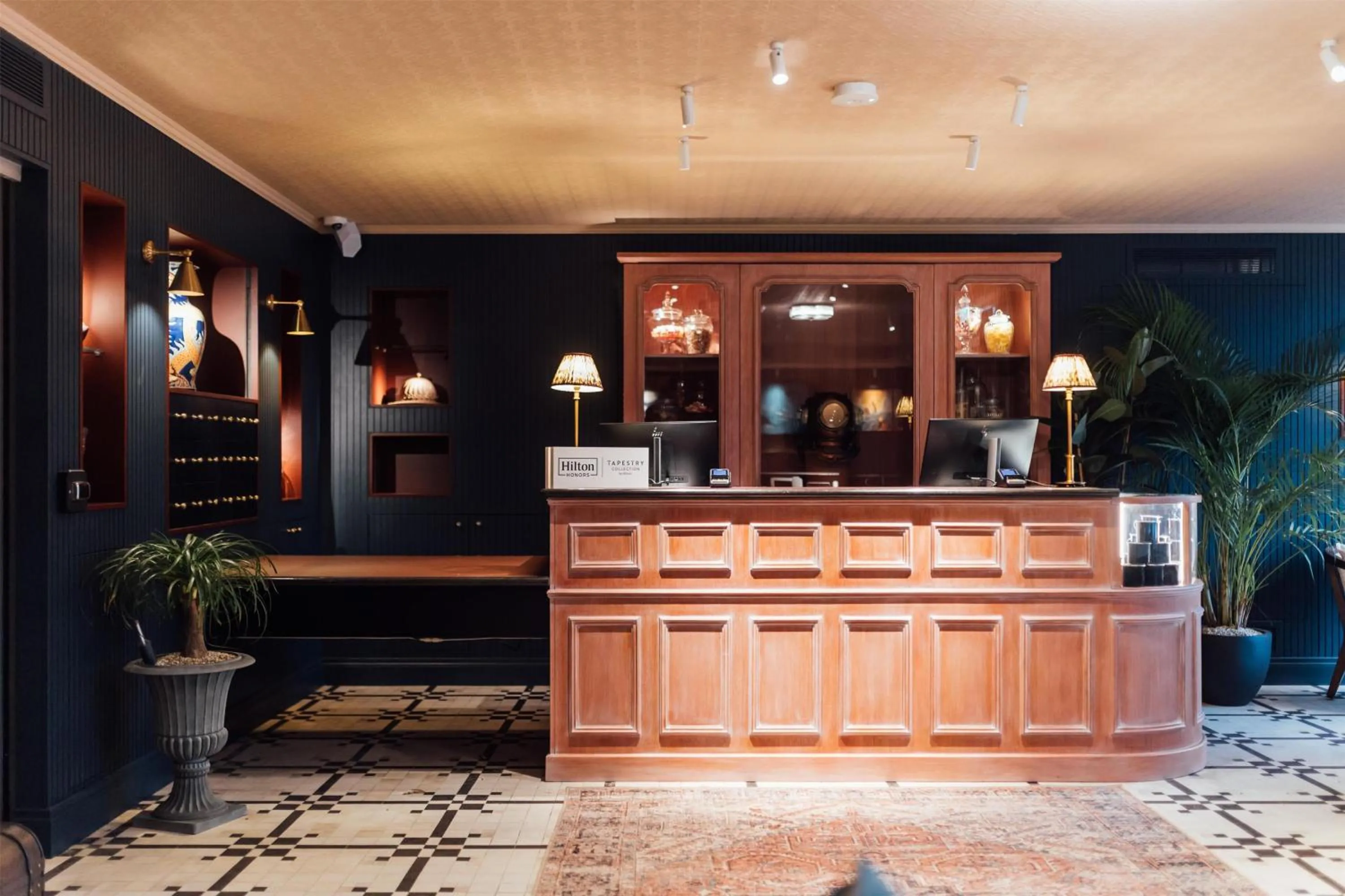 Lobby or reception in The Marcus Portrush, Tapestry Collection By Hilton