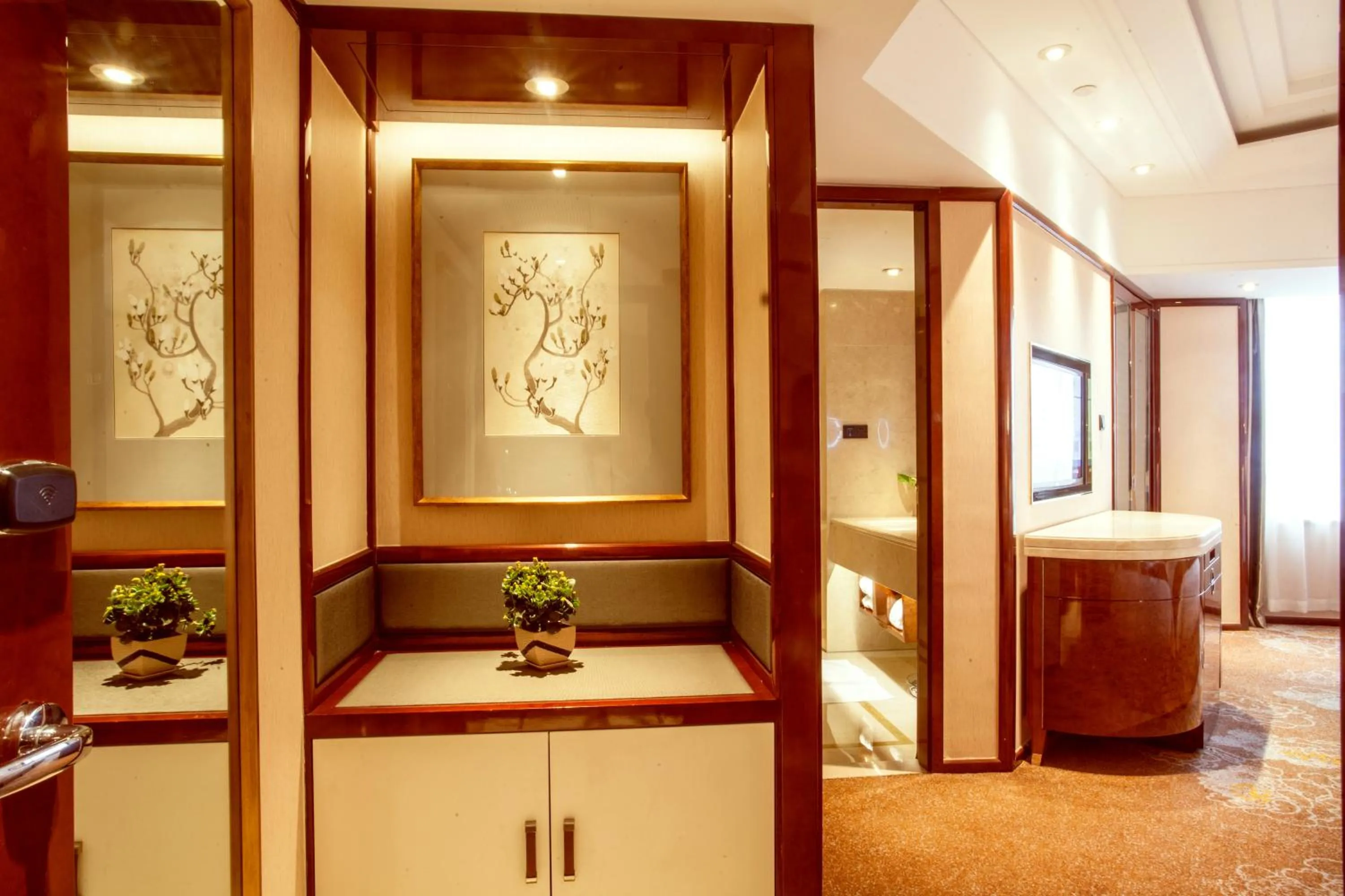 Decorative detail, Bed in Xian heng Hotel