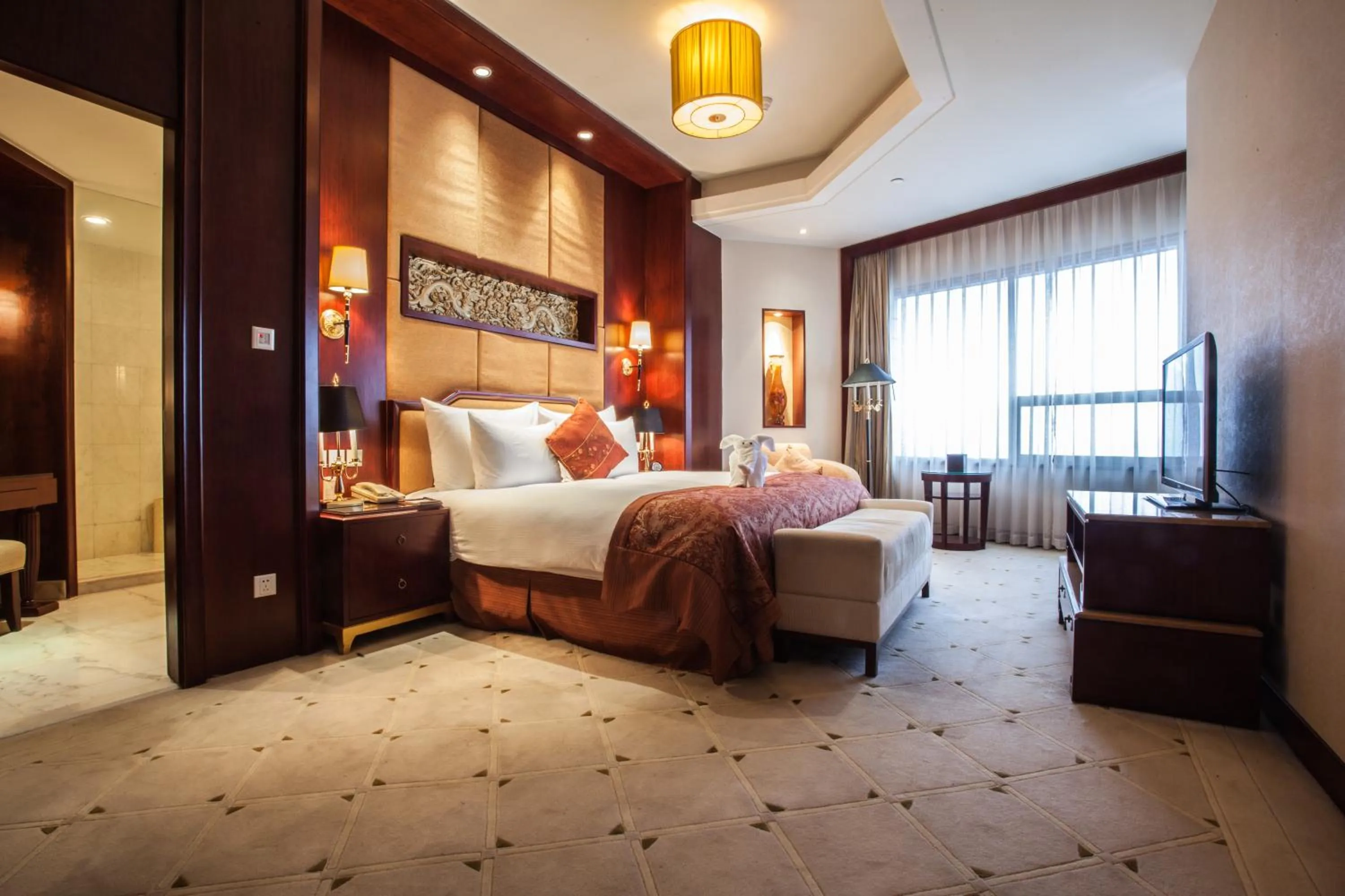 Photo of the whole room, Bed in Xian heng Hotel