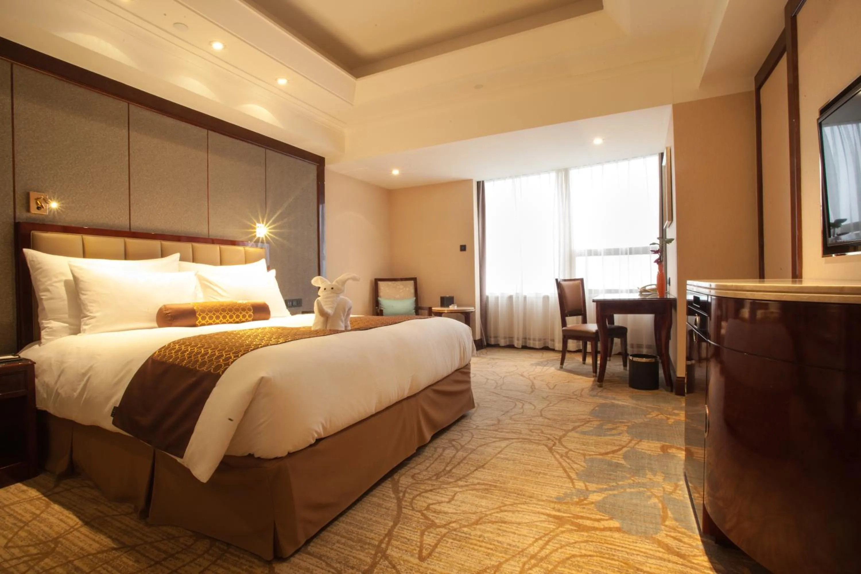 Photo of the whole room, Bed in Xian heng Hotel
