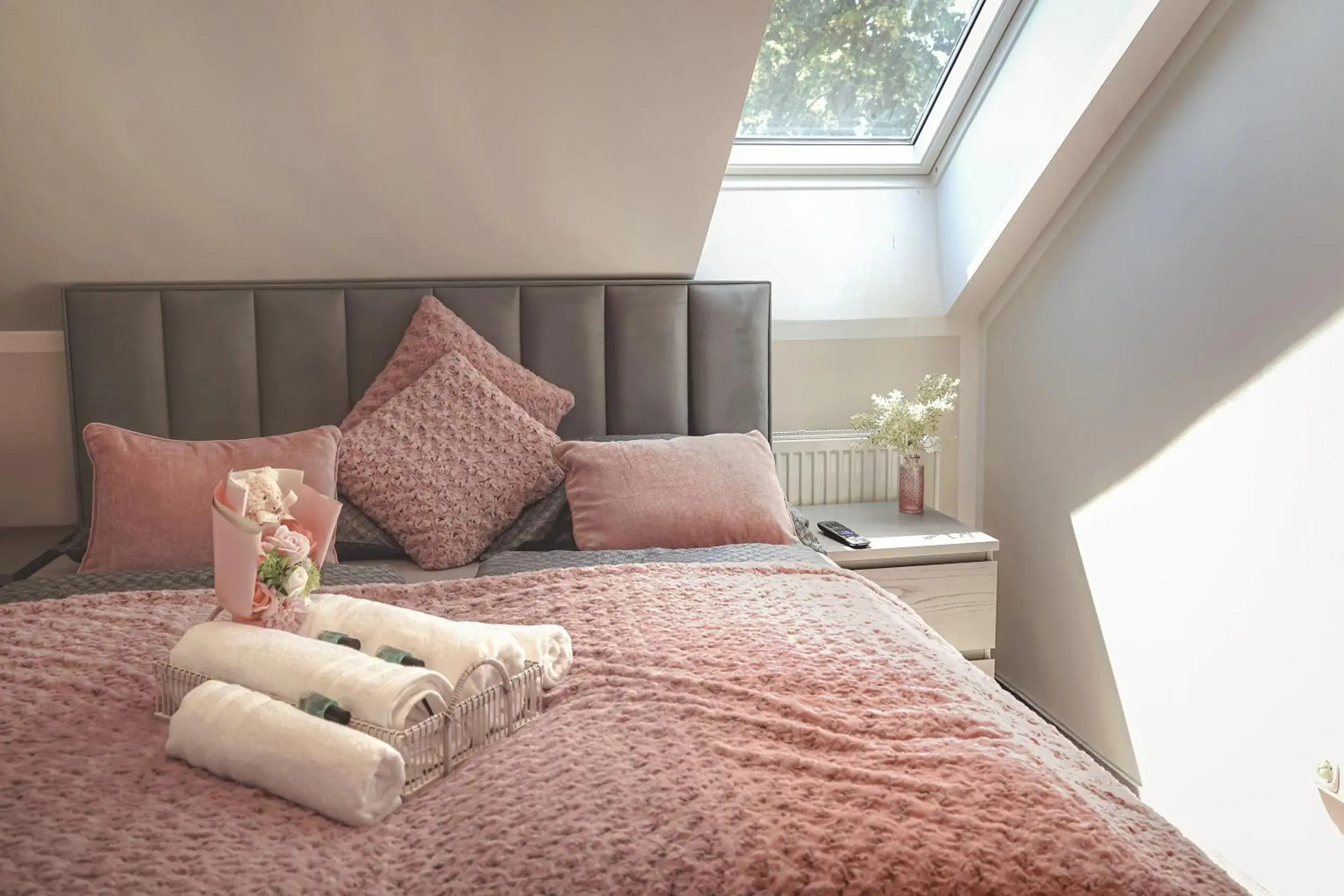 Small Double Room in Amir Deluxe Motel Small Double Room in Amir Deluxe Motel