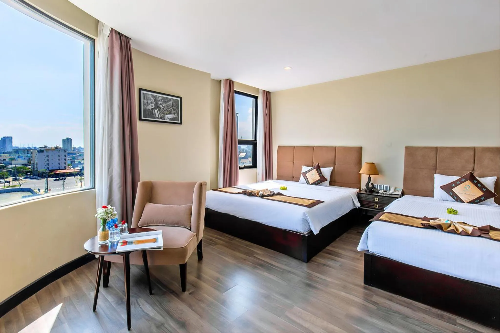 City view, Bed in Ocean Haven Hotel