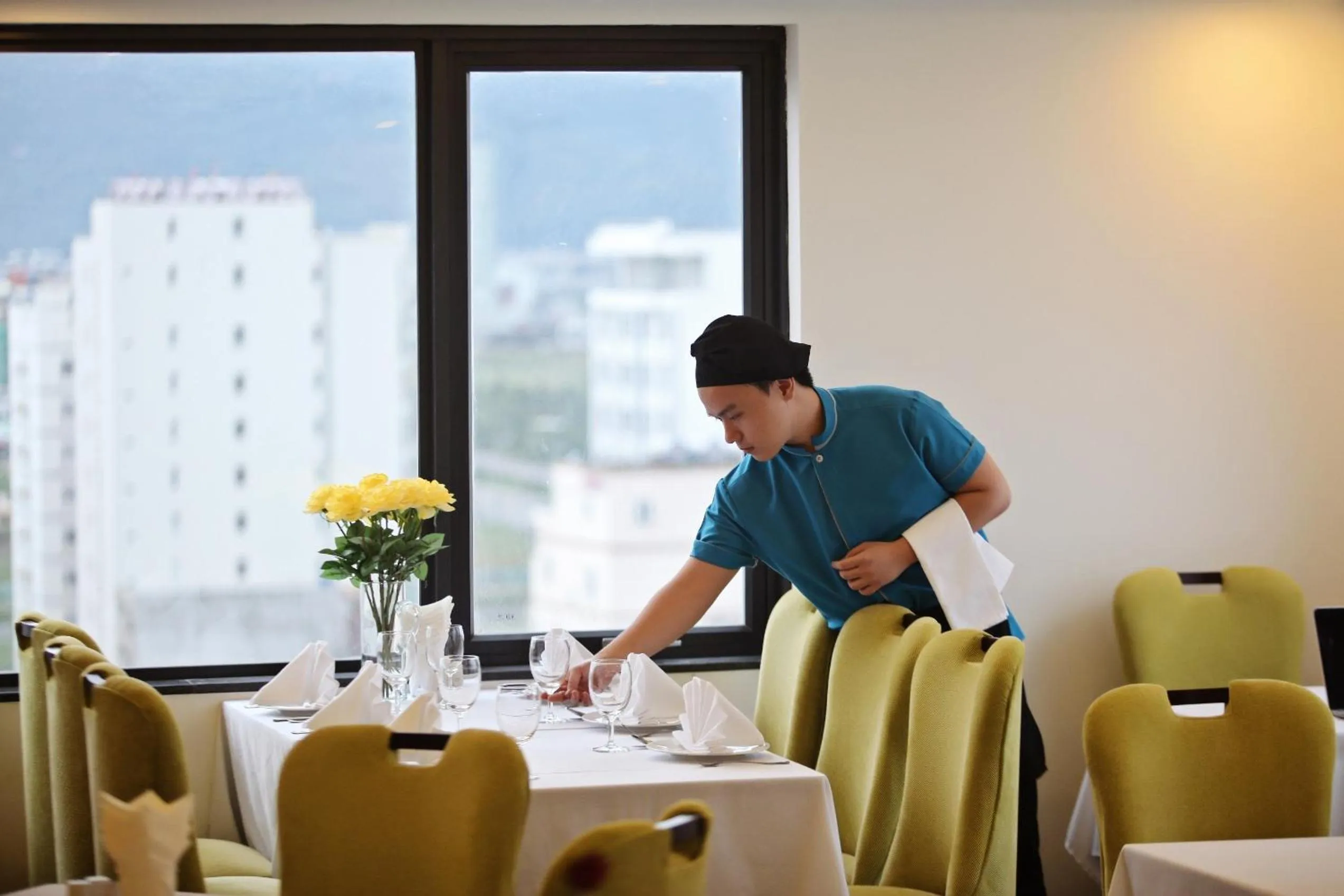 Restaurant/places to eat in Ocean Haven Hotel