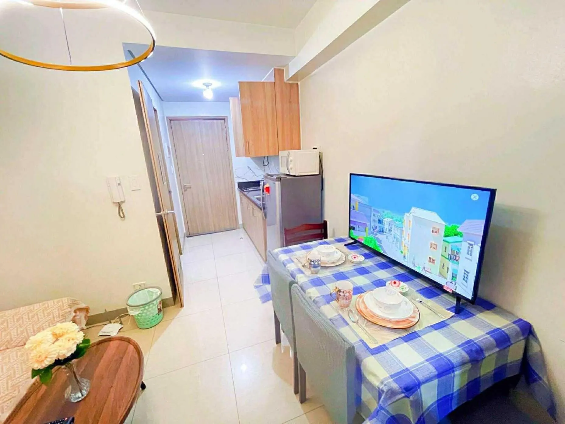 Bed in SHORE 2 Residences MOA