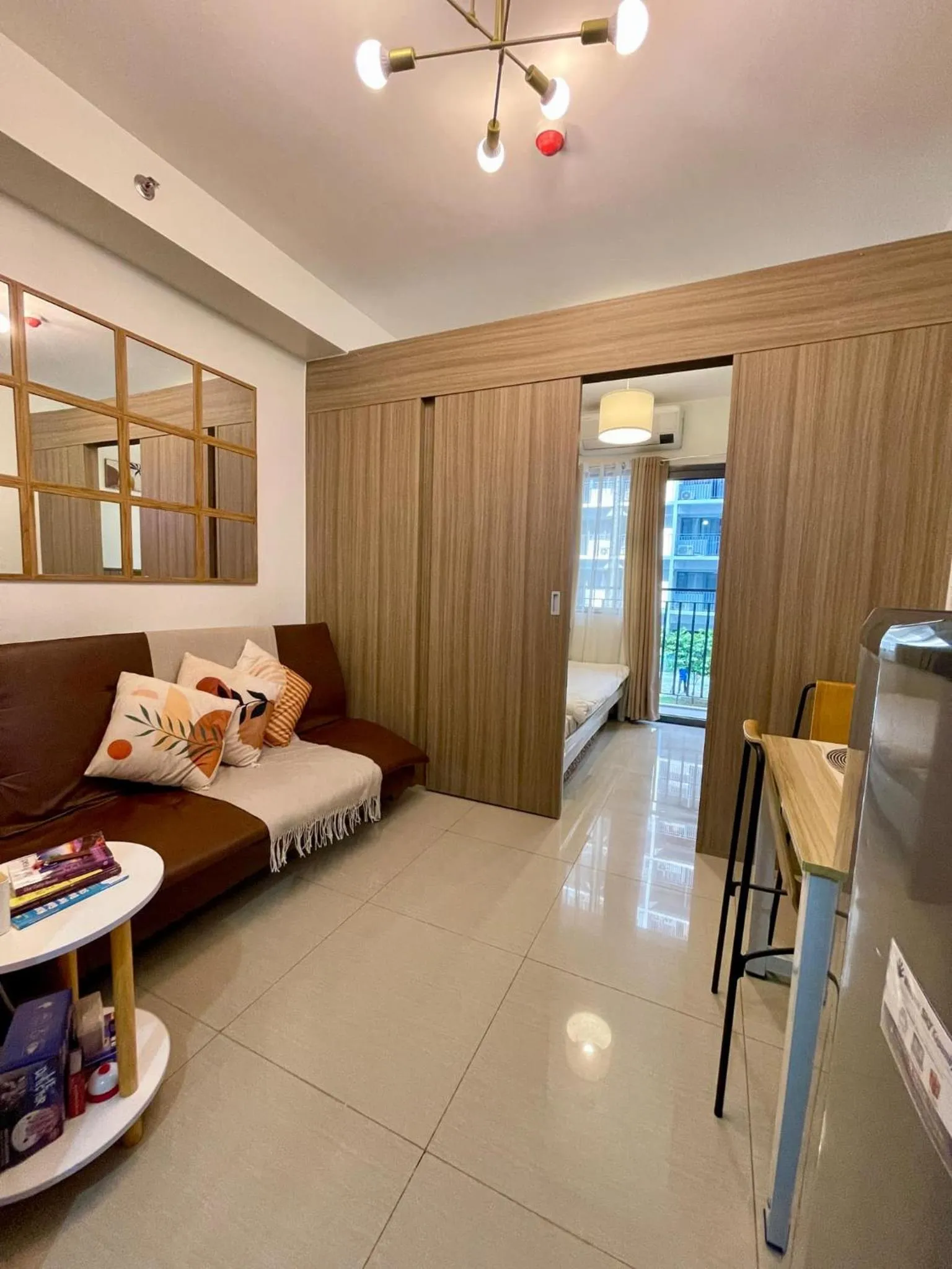 Bed in SHORE 2 Residences MOA