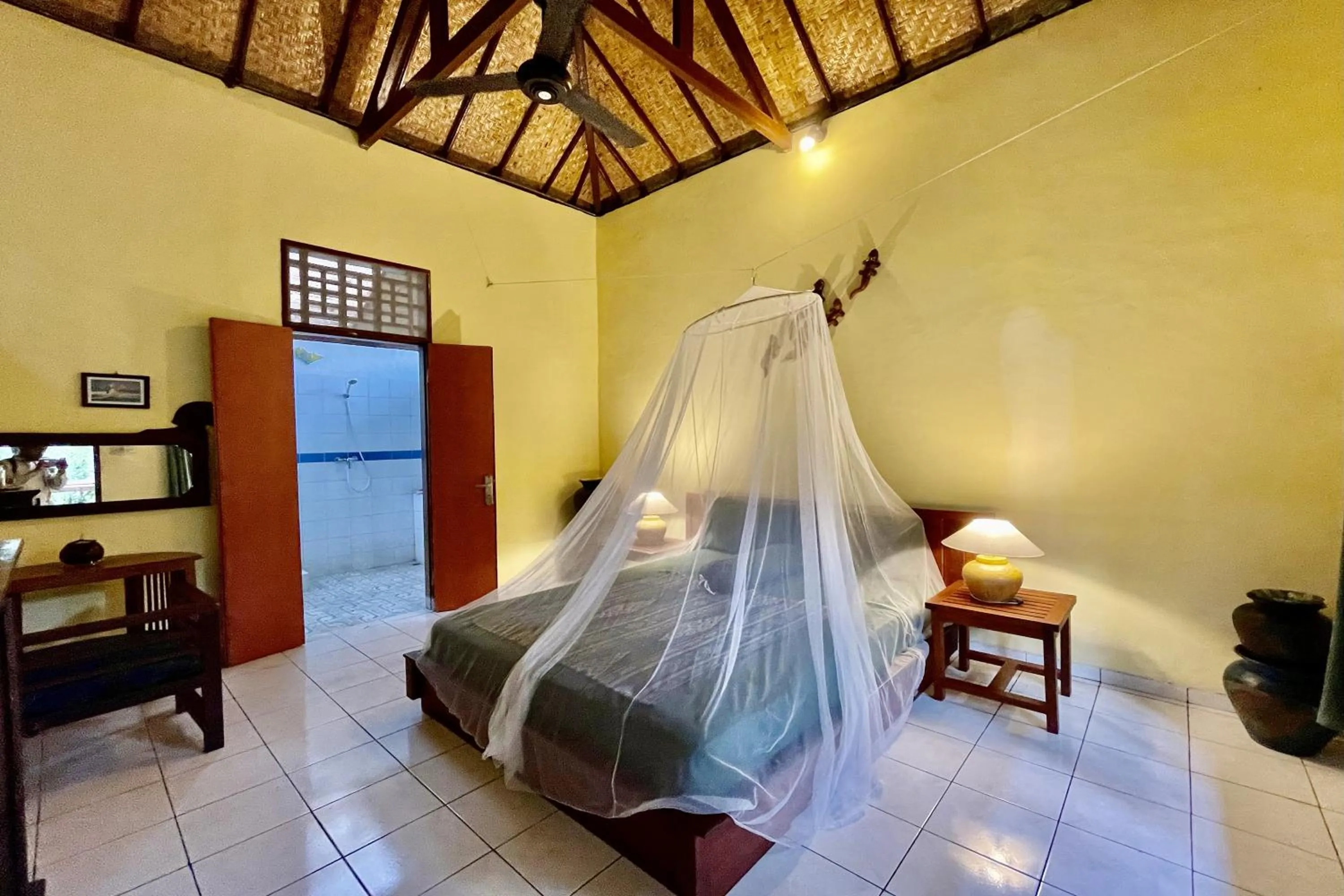 Bedroom, Bed in Raja's Bungalows