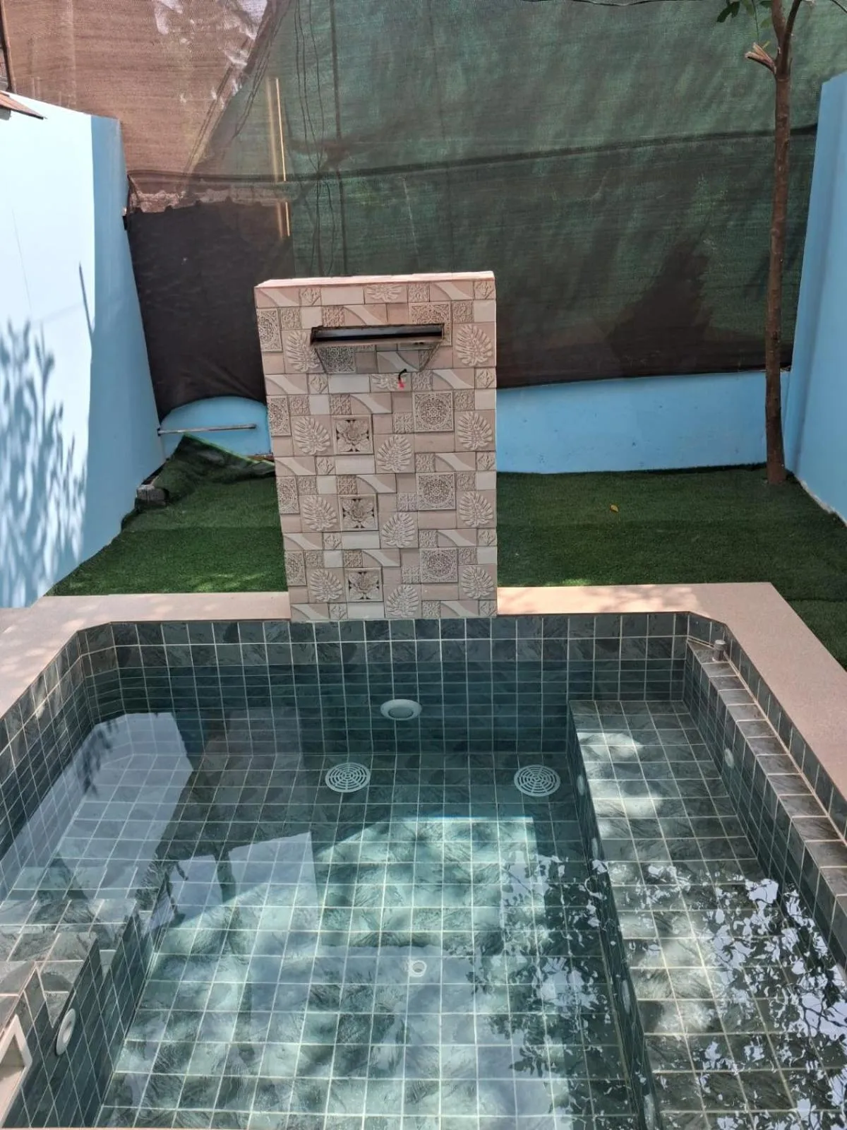 Sea Shades Cottages I Private Jacuzzi