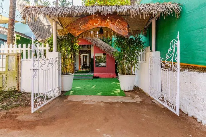 Facade/entrance in Sea Shades Cottages I Private Jacuzzi