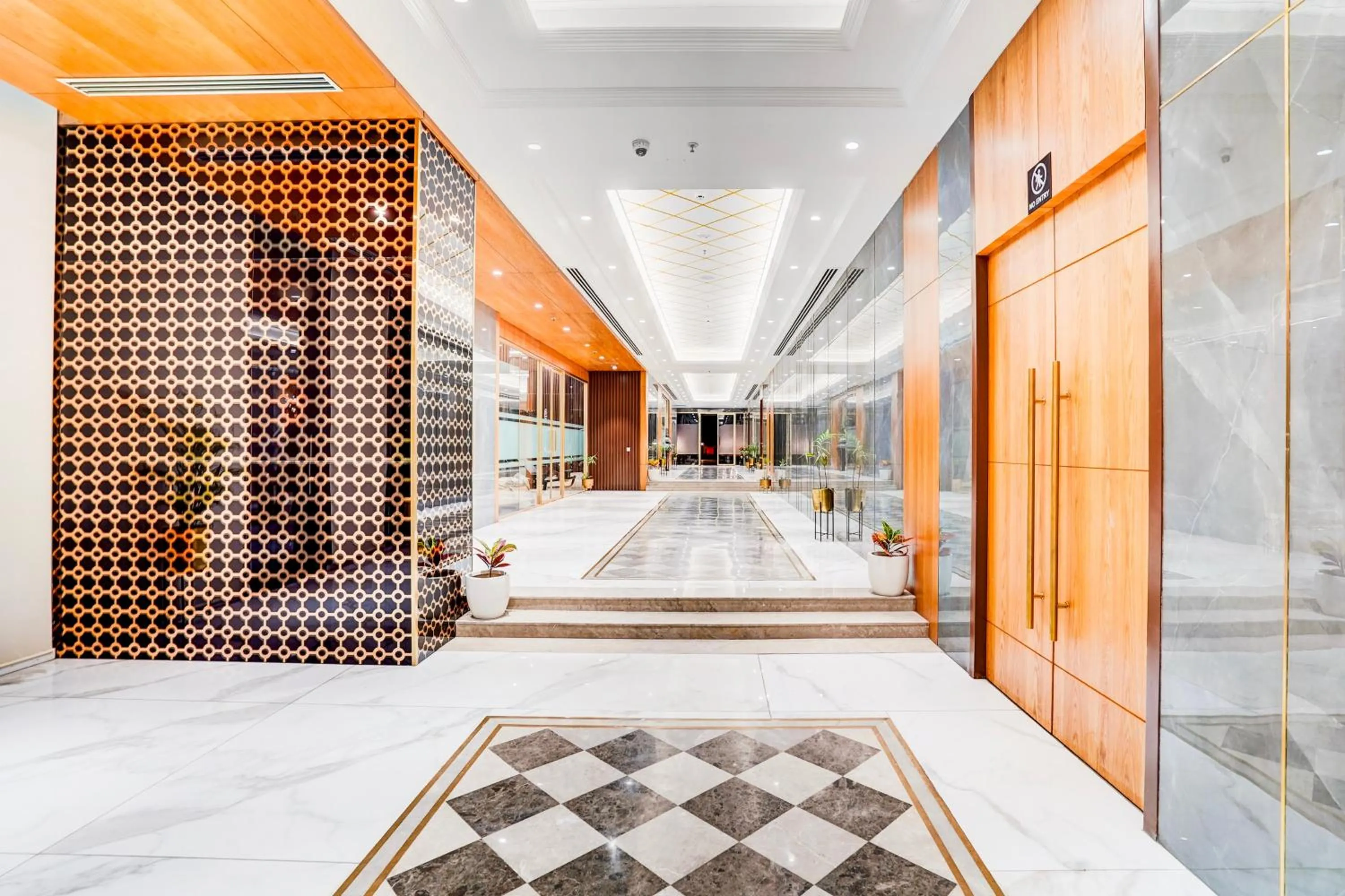 Lobby or reception in Sunday Hotel & Residences by CheckIn Gurugram