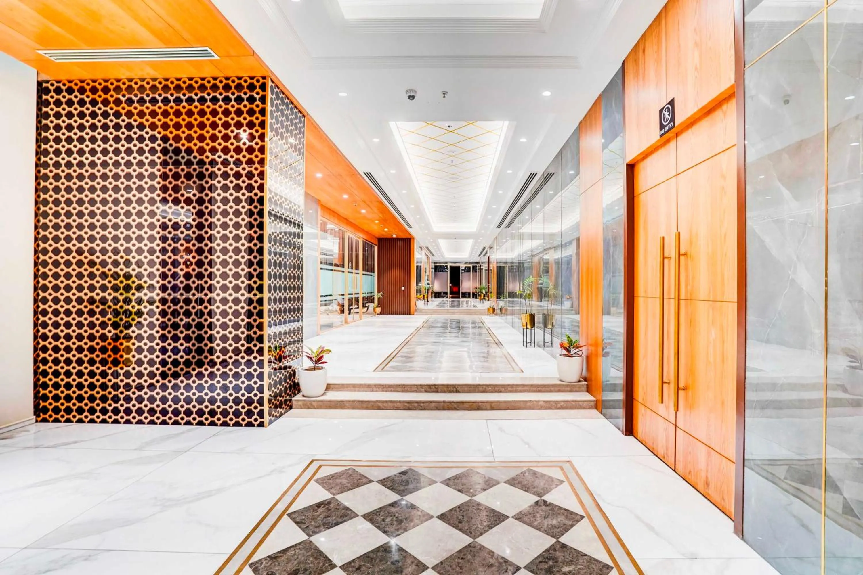 Lobby or reception in Sunday Hotel & Residences by CheckIn Gurugram