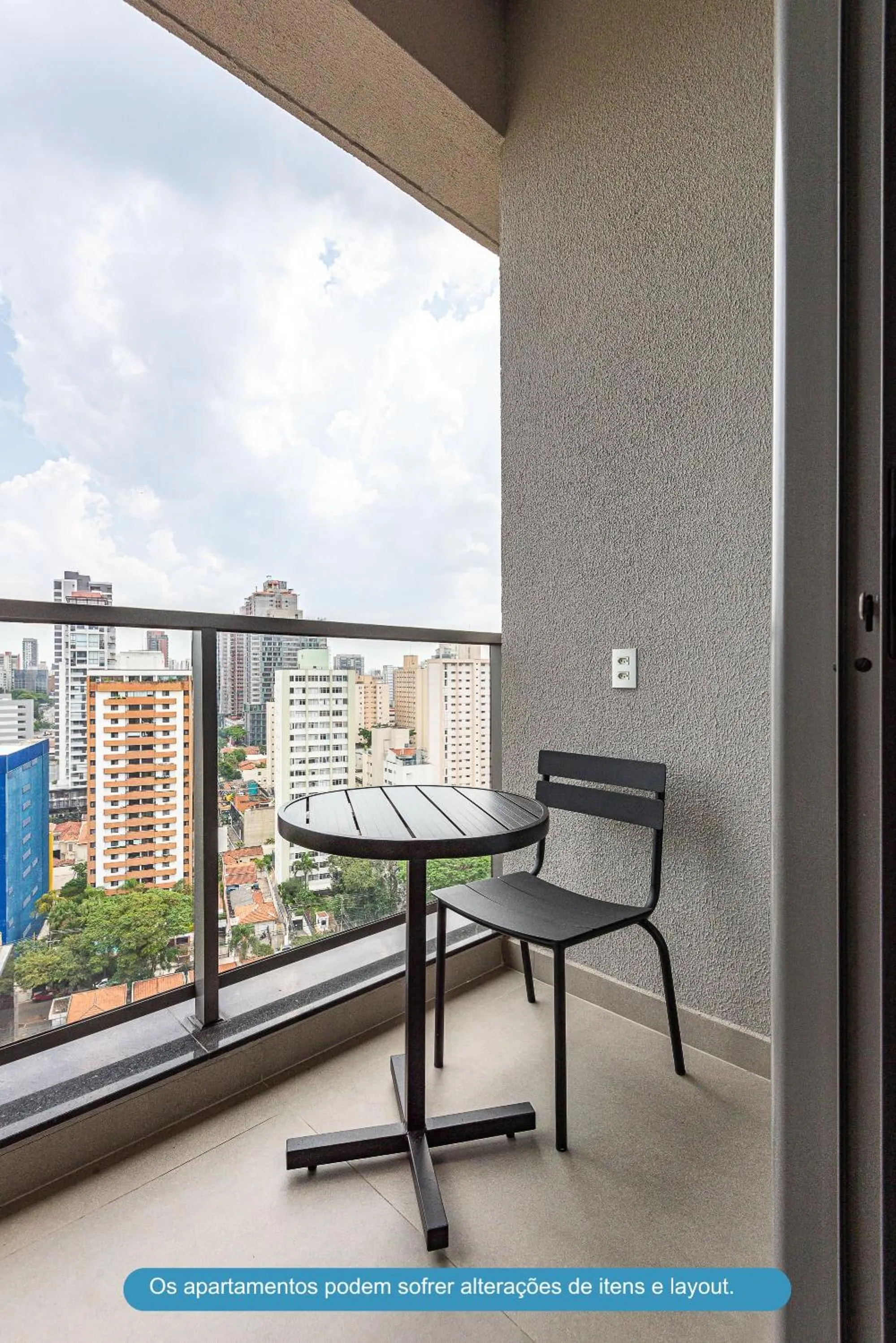 Balcony/Terrace in Roomo Transamerica SP Brooklin 370