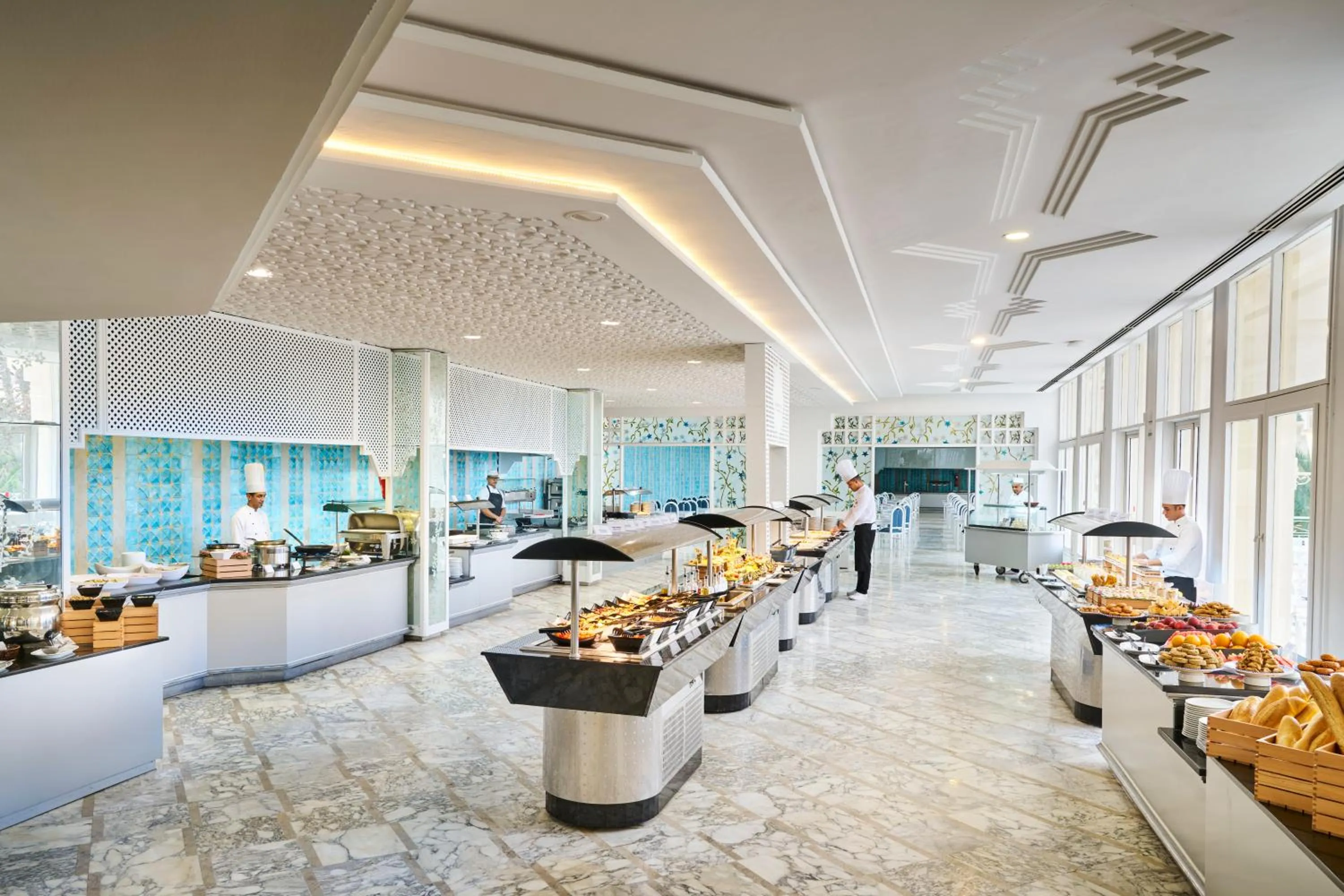 Buffet breakfast in Nahrawess Resort & Thalasso