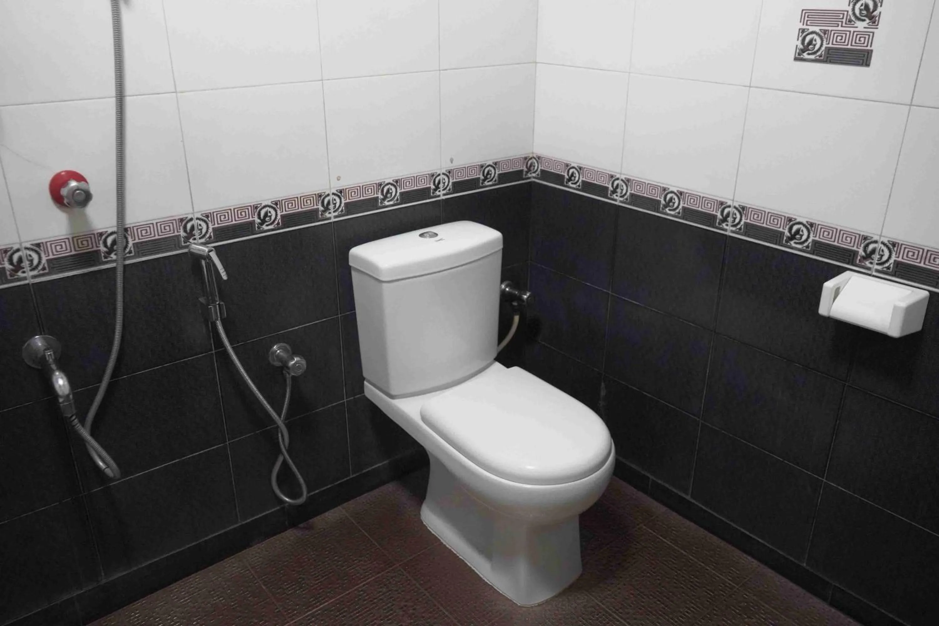 Toilet in The Grand Krishna Rooms